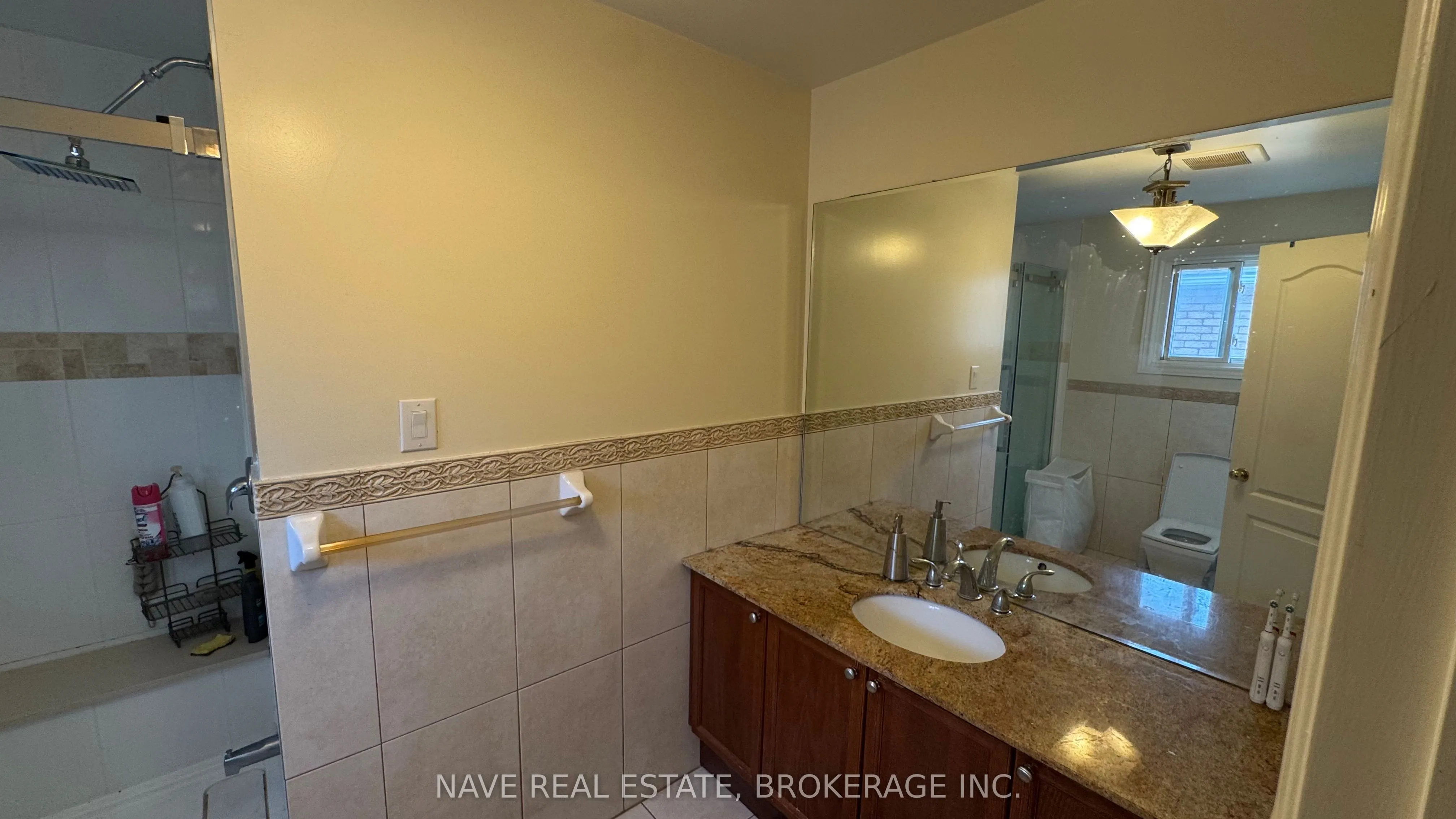 51 Coldstream Crescent, #MAIN