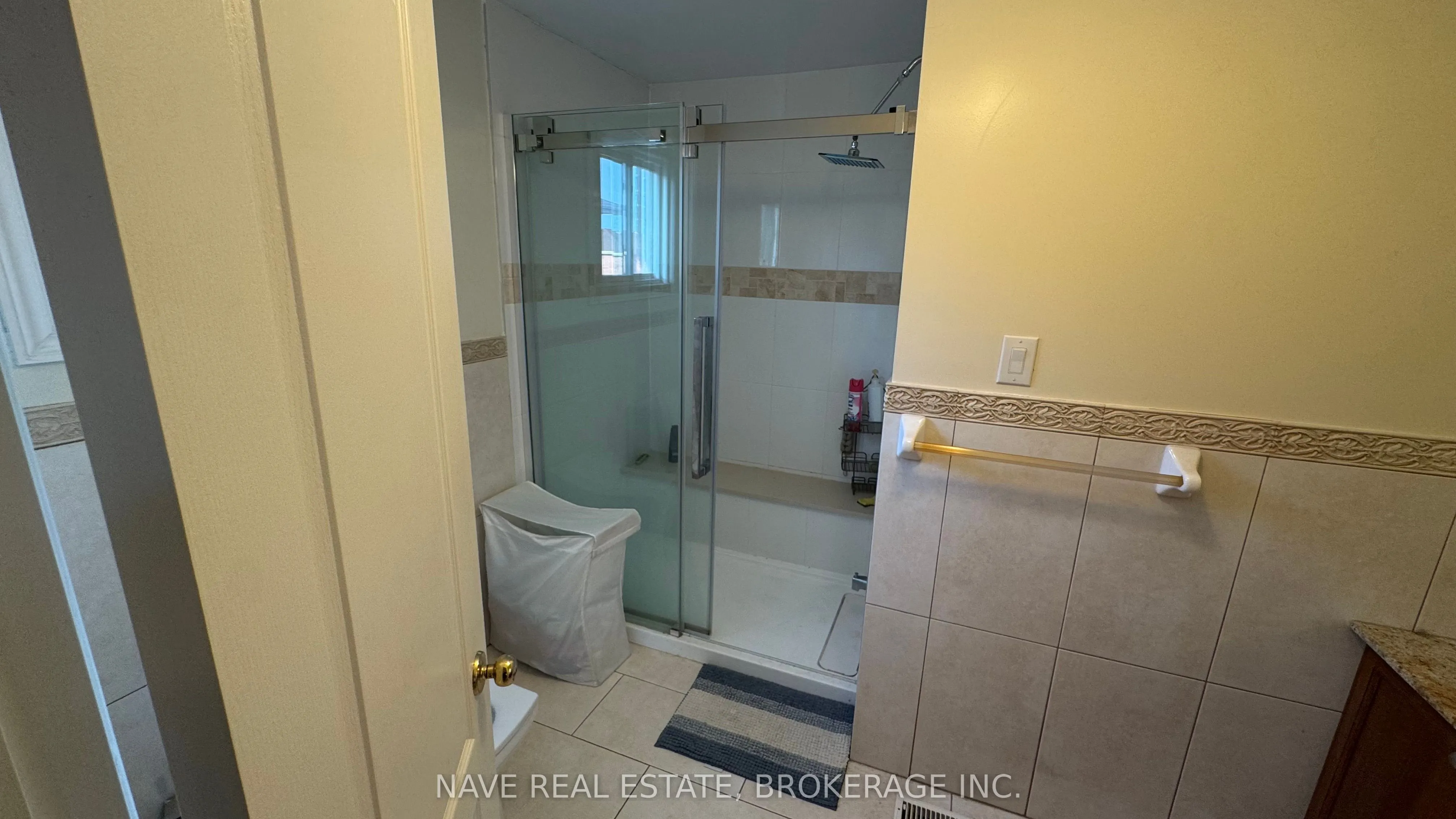 51 Coldstream Crescent, #MAIN