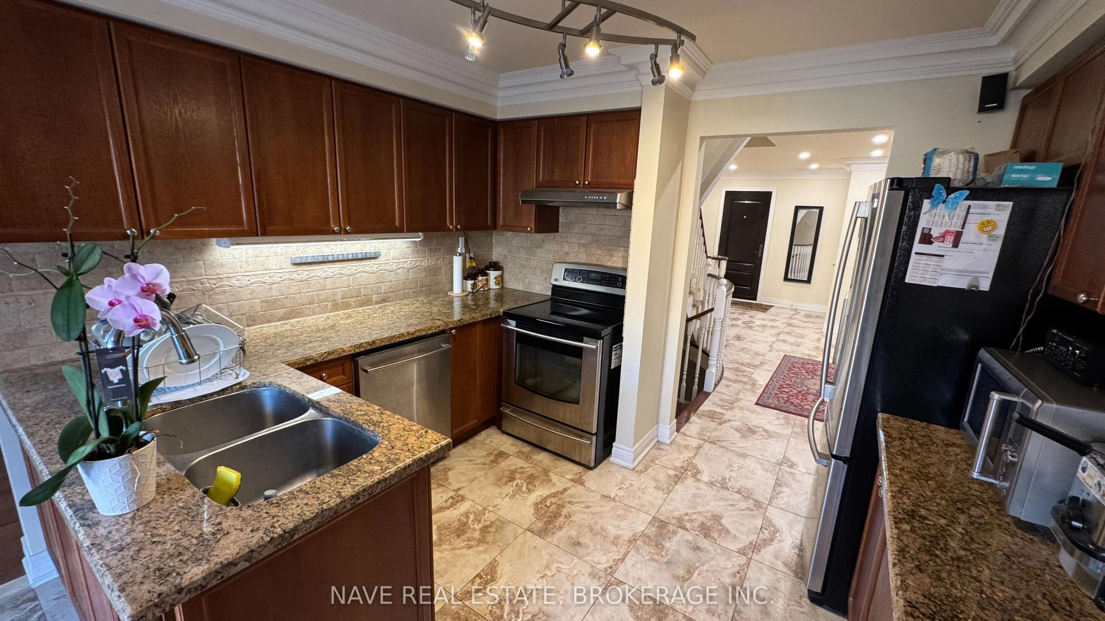 51 Coldstream Crescent, #MAIN