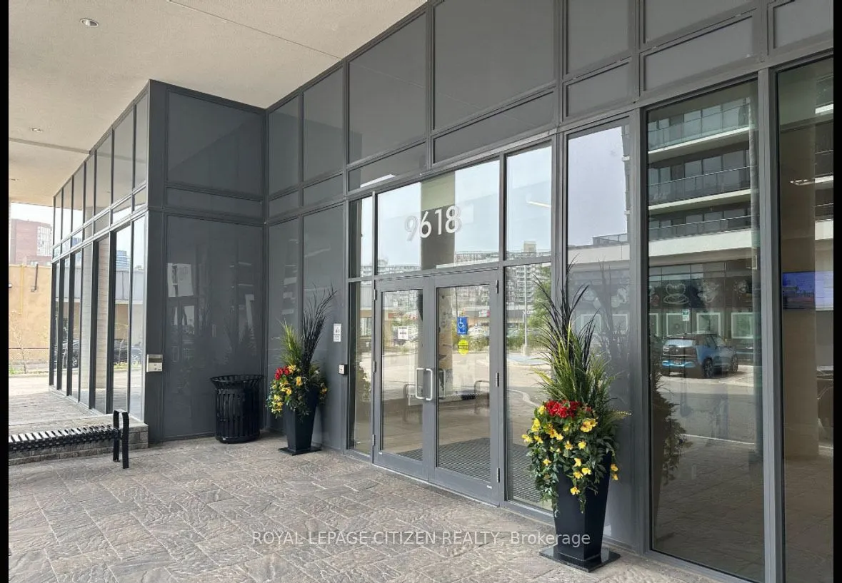 9618 Yonge Street N, #1202