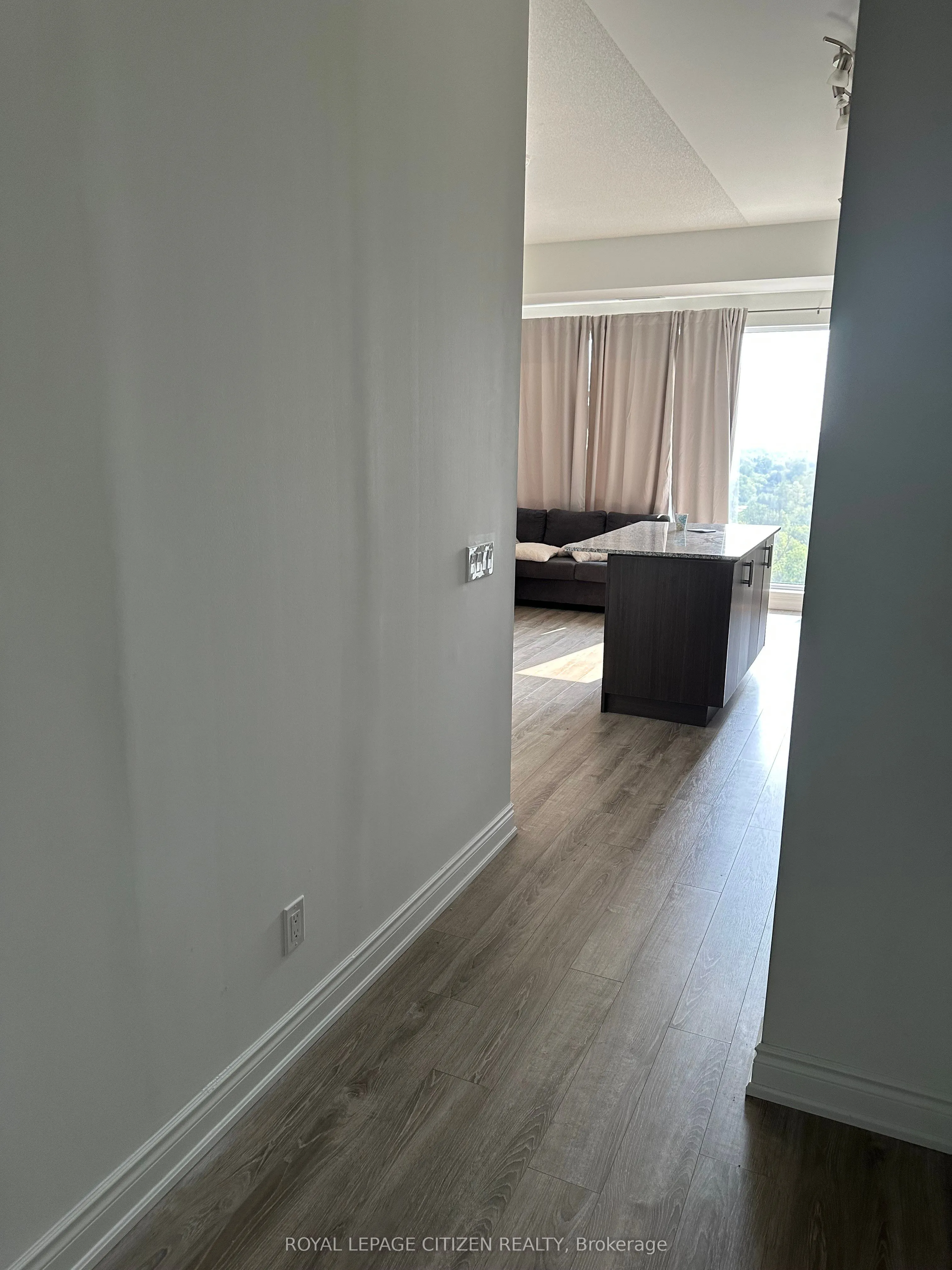 9618 Yonge Street N, #1202