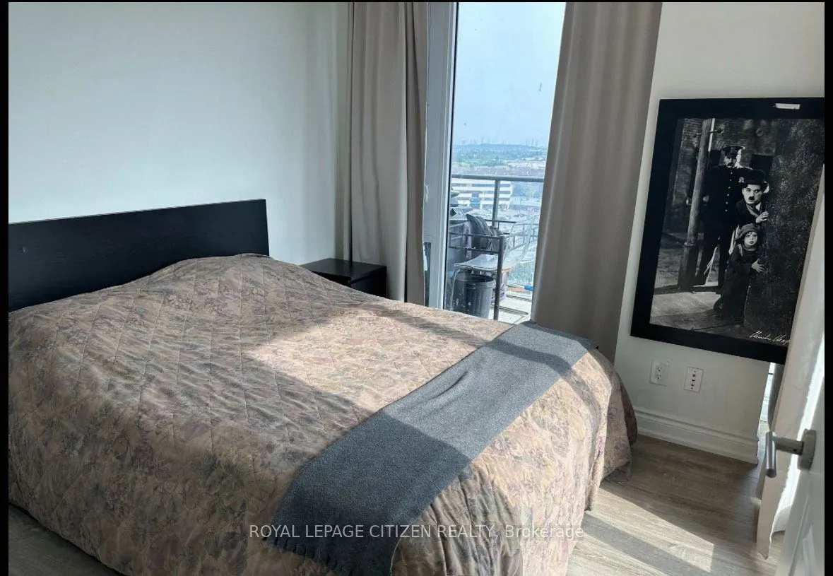 9618 Yonge Street N, #1202