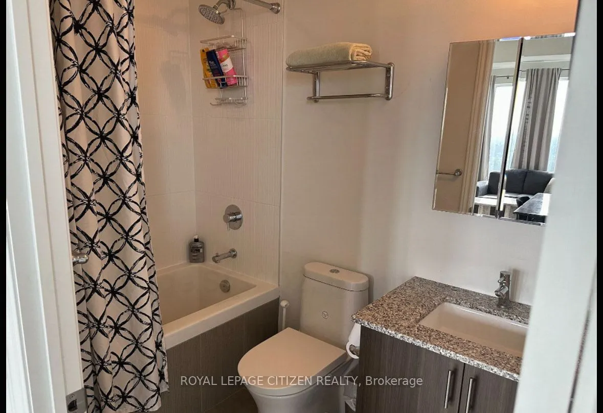 9618 Yonge Street N, #1202