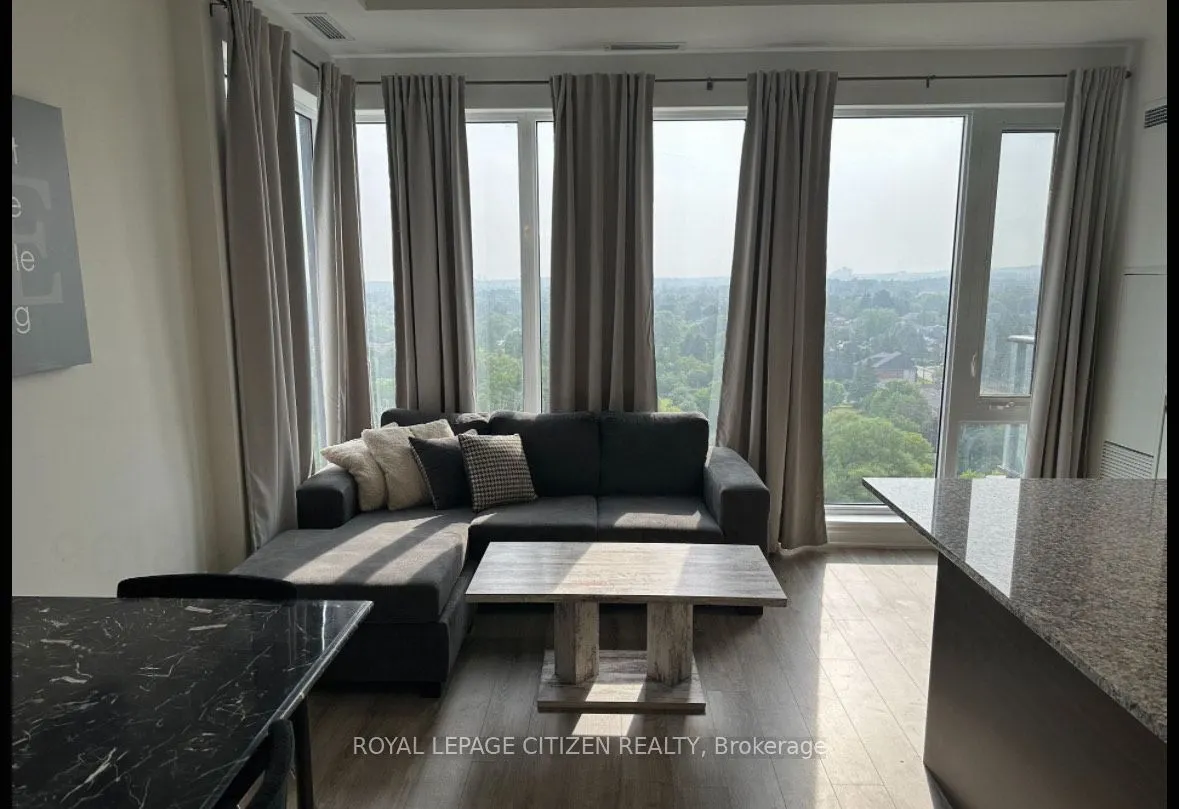 9618 Yonge Street N, #1202