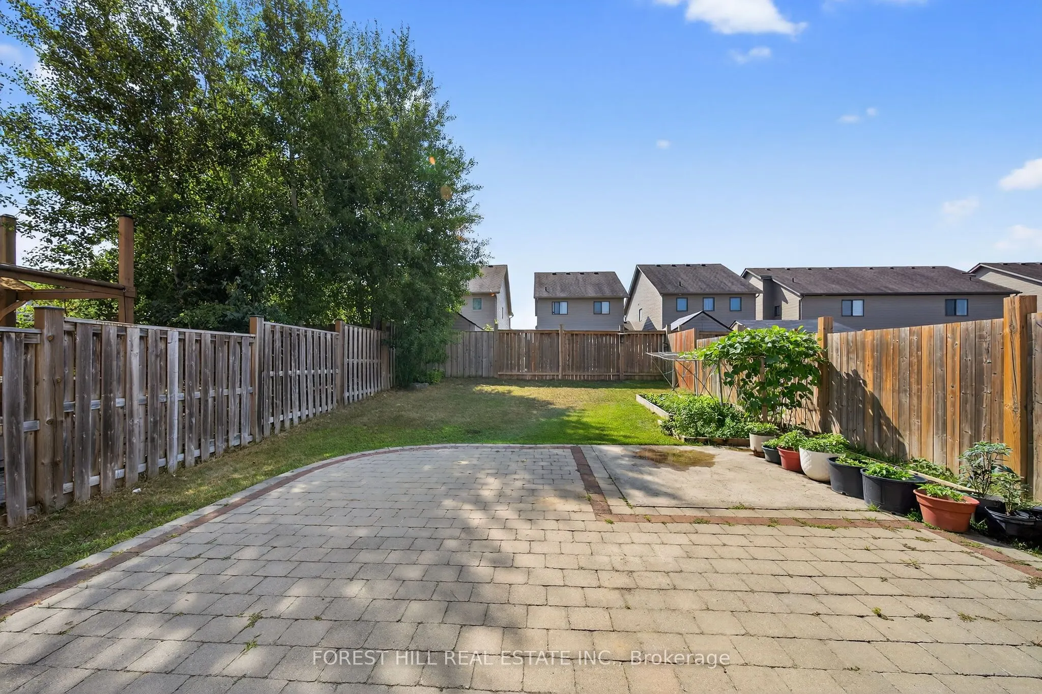 160 Banting Crescent