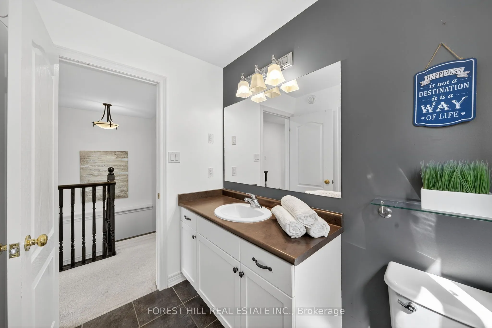 160 Banting Crescent