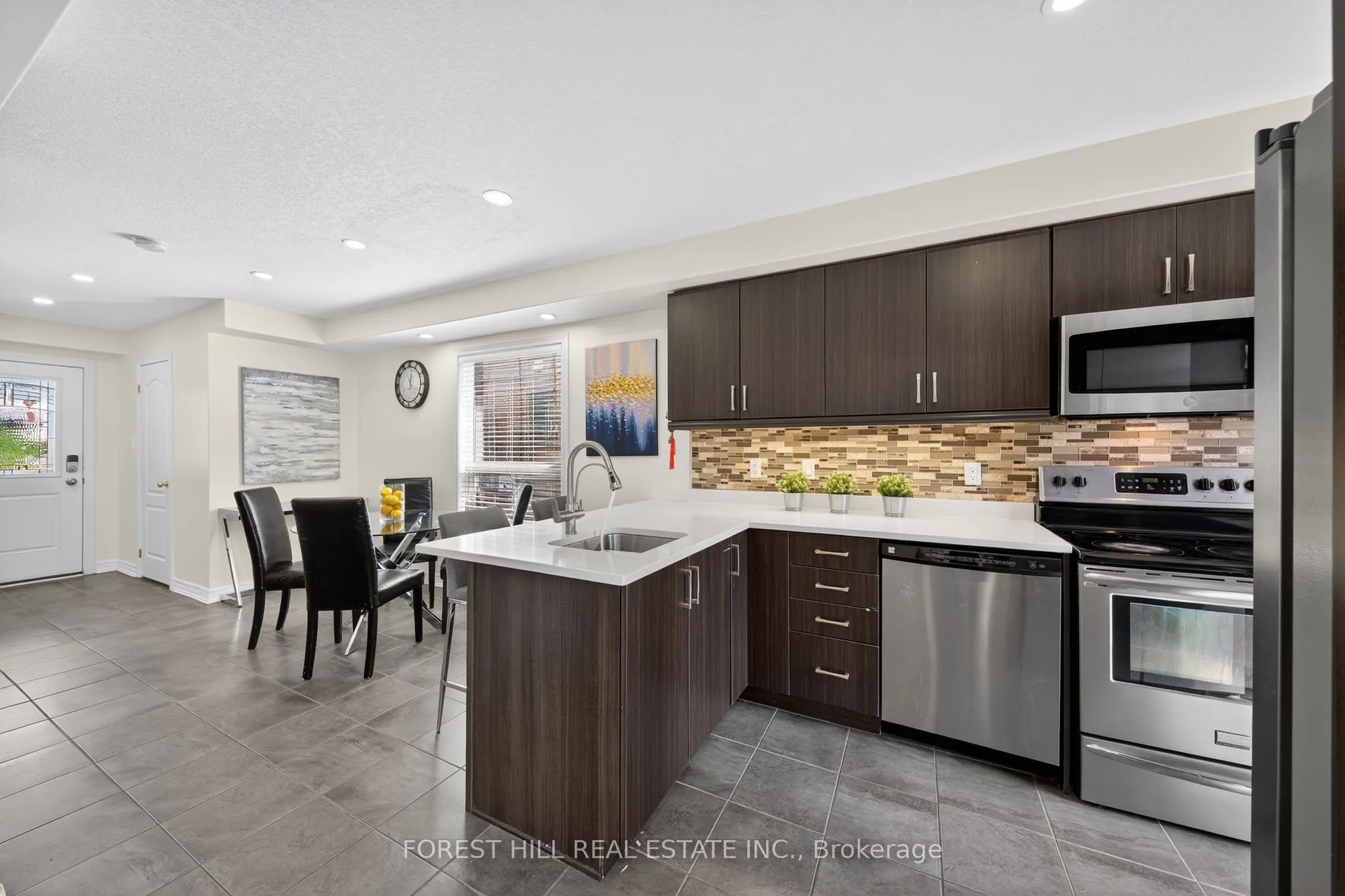 160 Banting Crescent