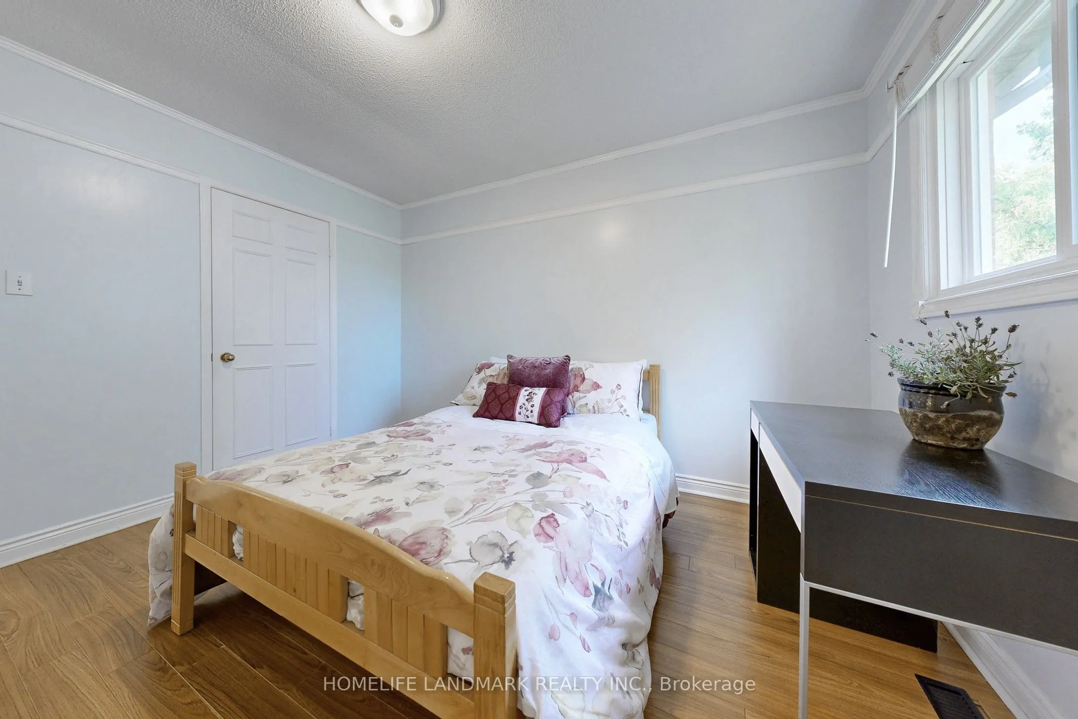 15 Hollingham Road