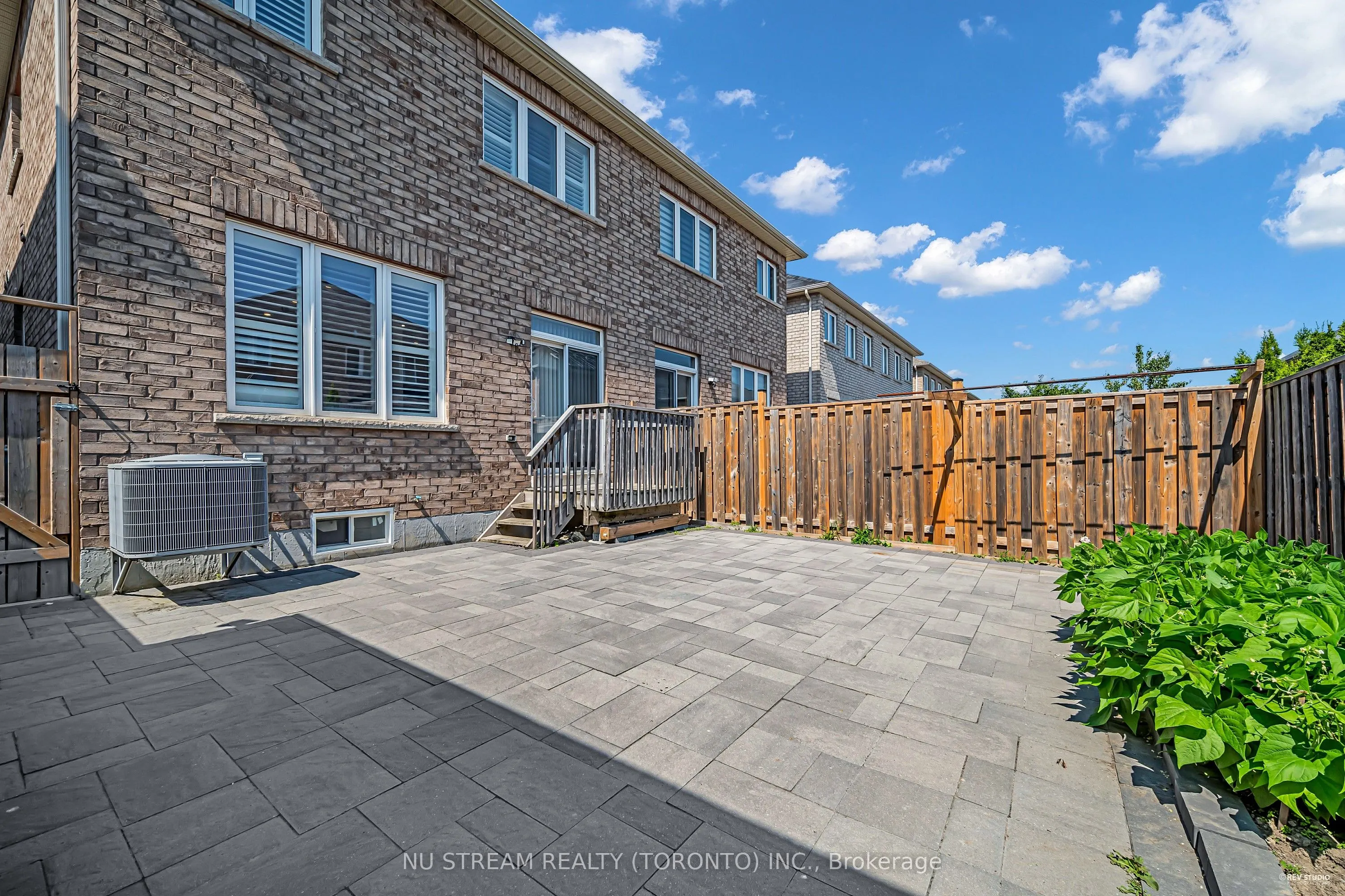 15 Trinco Way