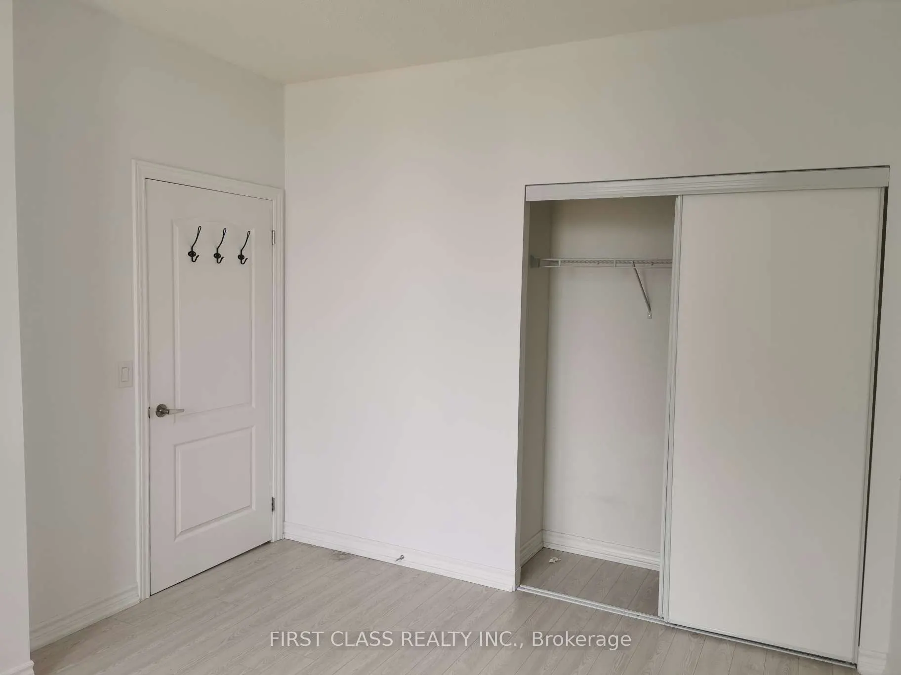 8323 Kennedy Road, #1128