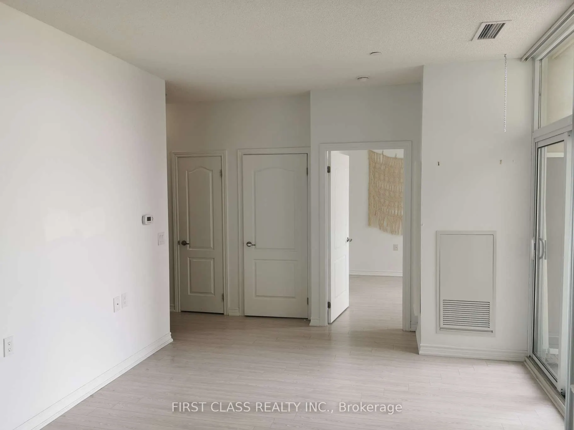 8323 Kennedy Road, #1128