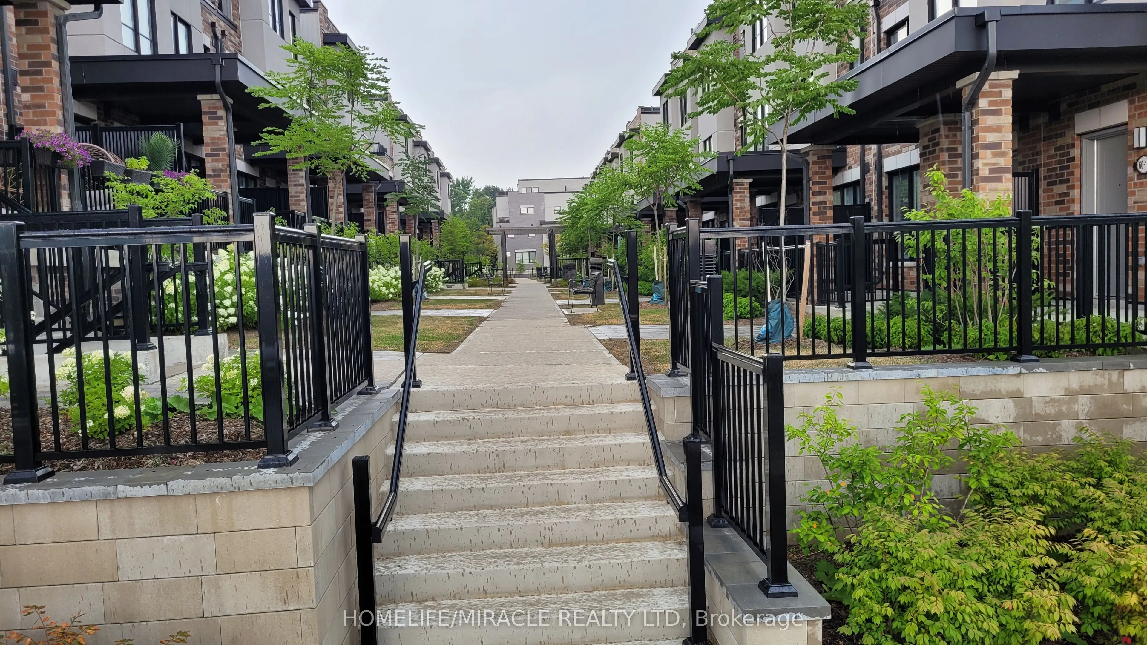 50 Baynes Way, #6