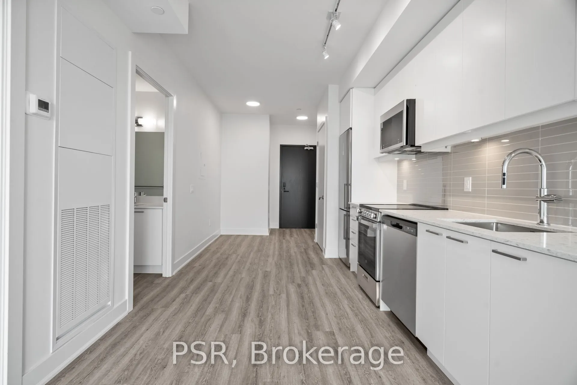200 Deerfield Road, #1002