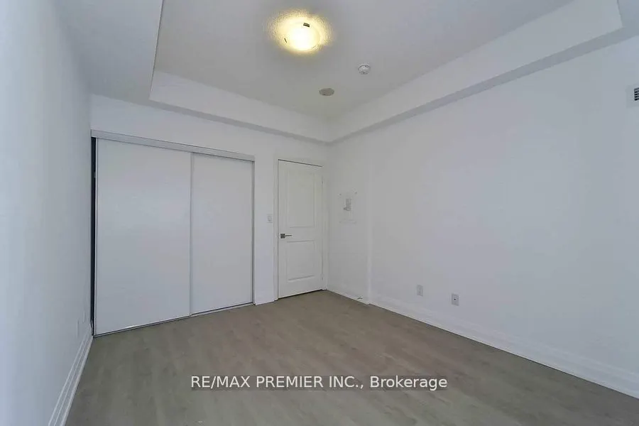 3600 Highway 7 Road, #LP 4