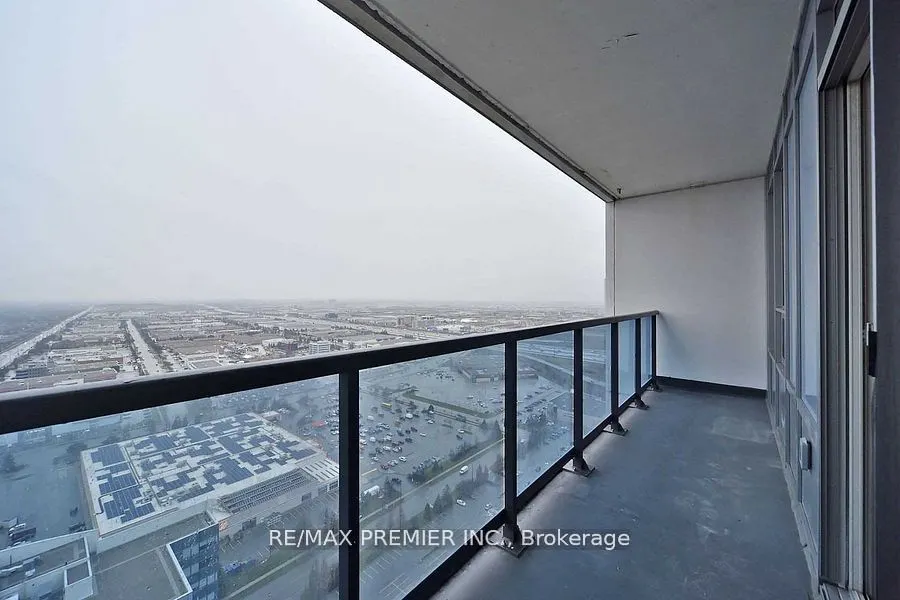 3600 Highway 7 Road, #LP 4
