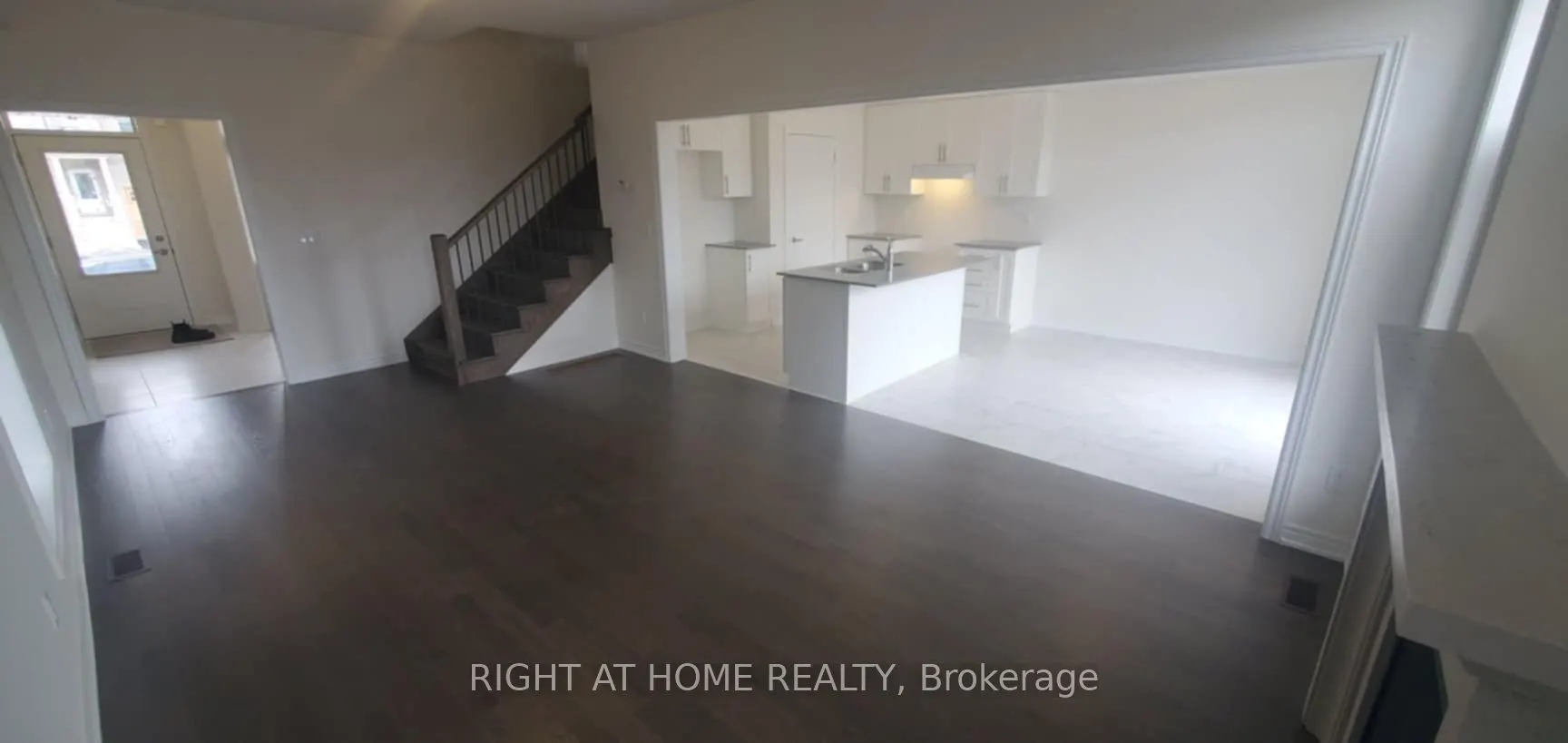 1320 Davis Loop
