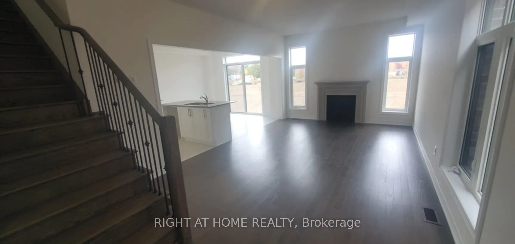 1320 Davis Loop