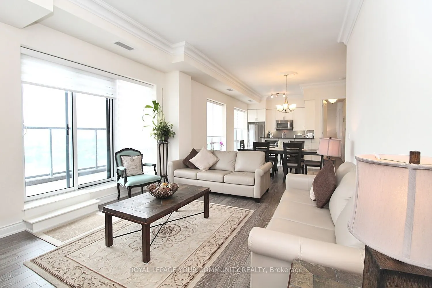 9088 Yonge Street, #LPH 5A