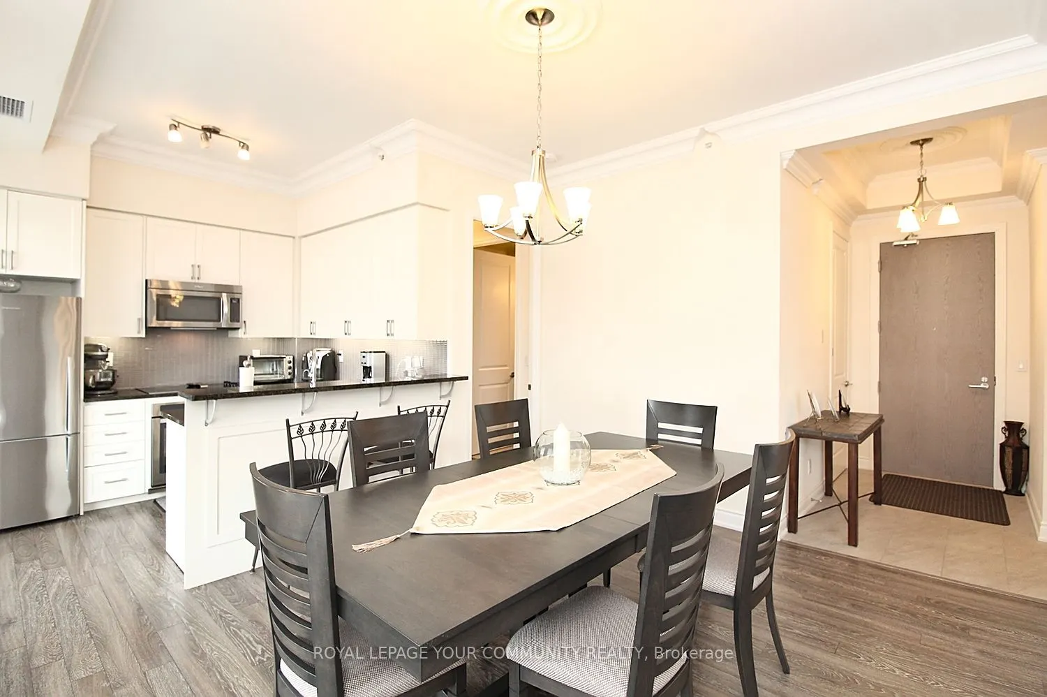 9088 Yonge Street, #LPH 5A