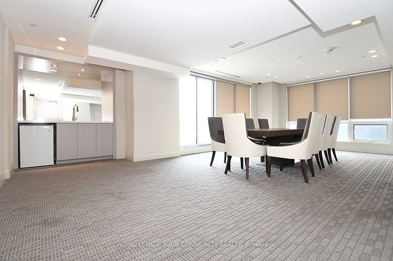 9088 Yonge Street, #LPH 5A