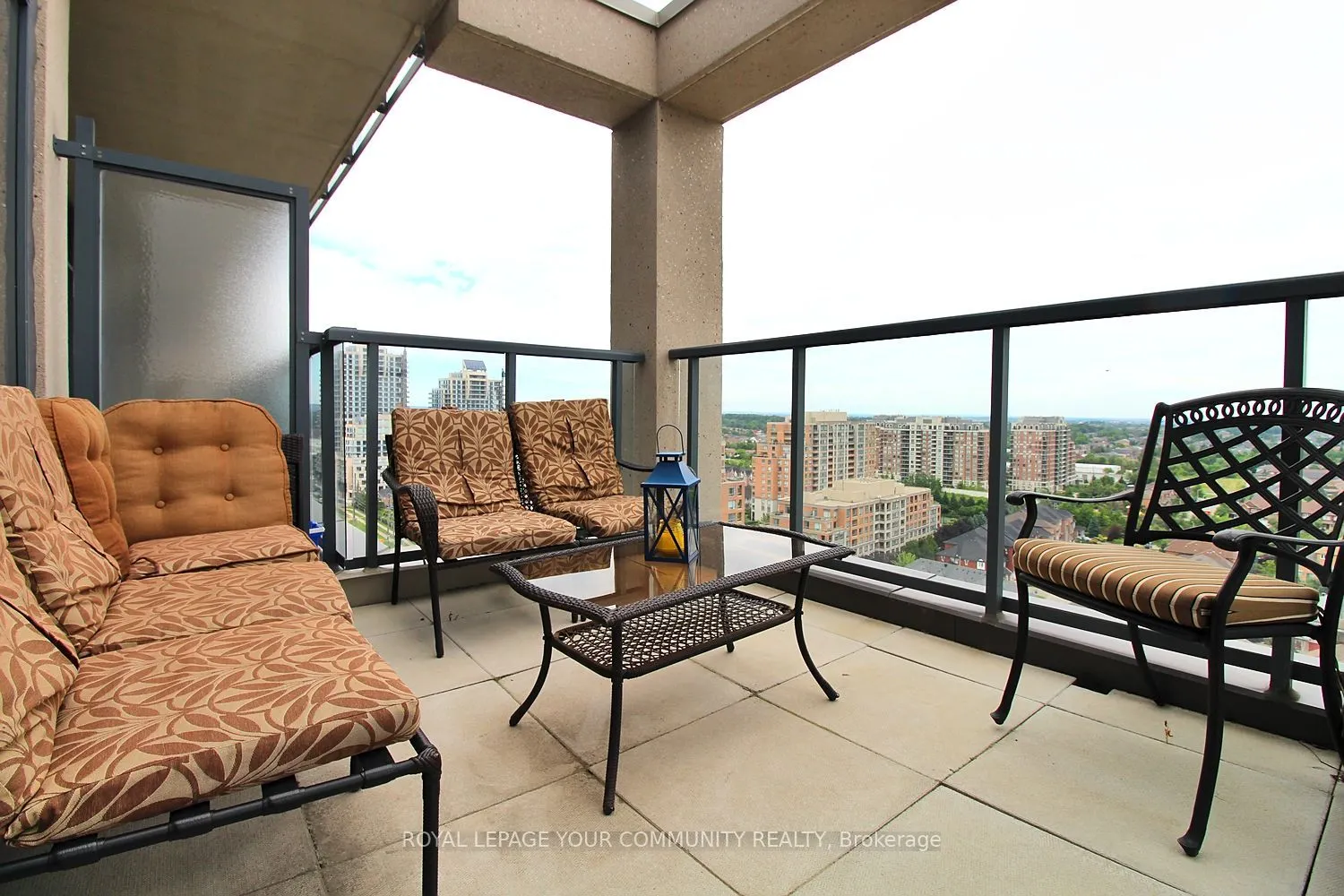 9088 Yonge Street, #LPH 5A
