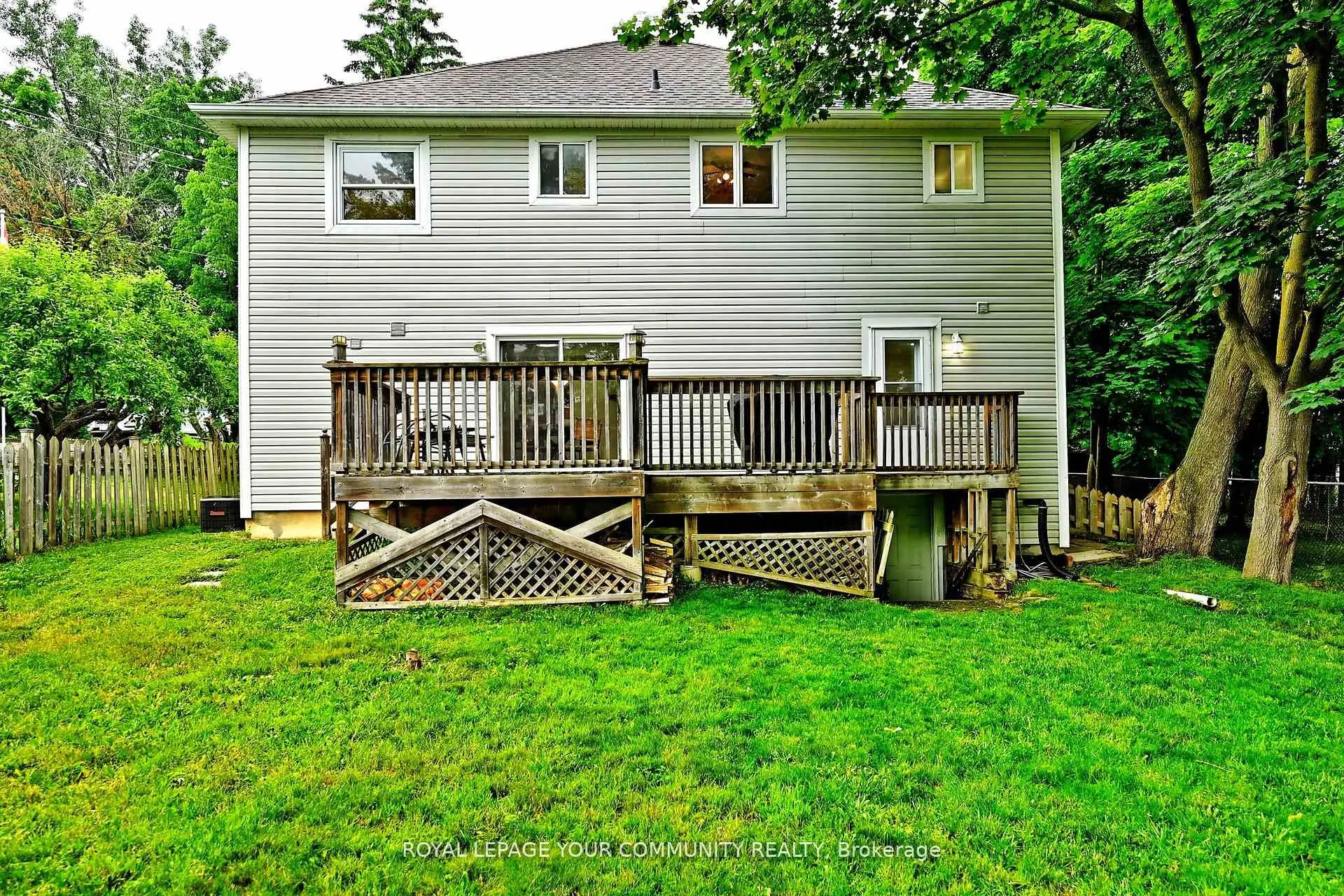 50 The Queensway S
