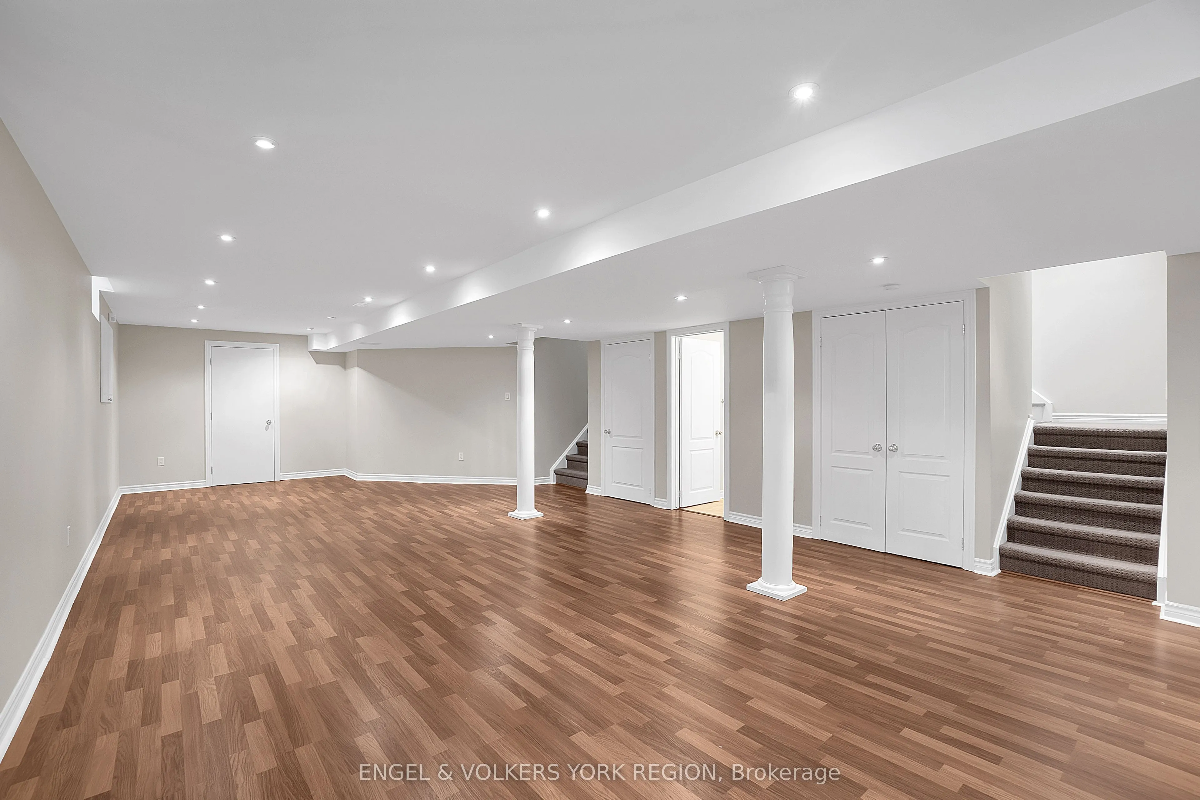 151 Glenside Drive