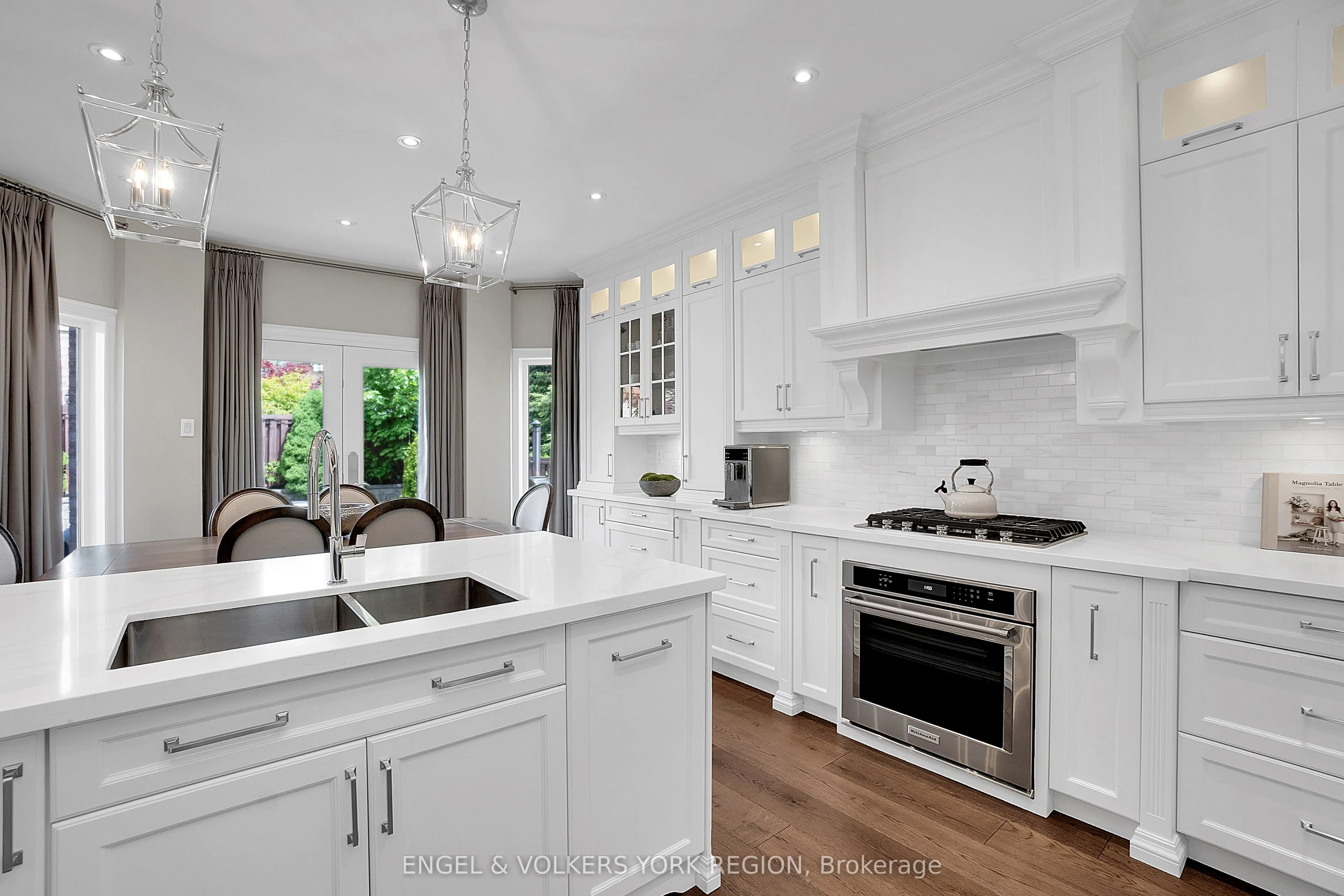 151 Glenside Drive