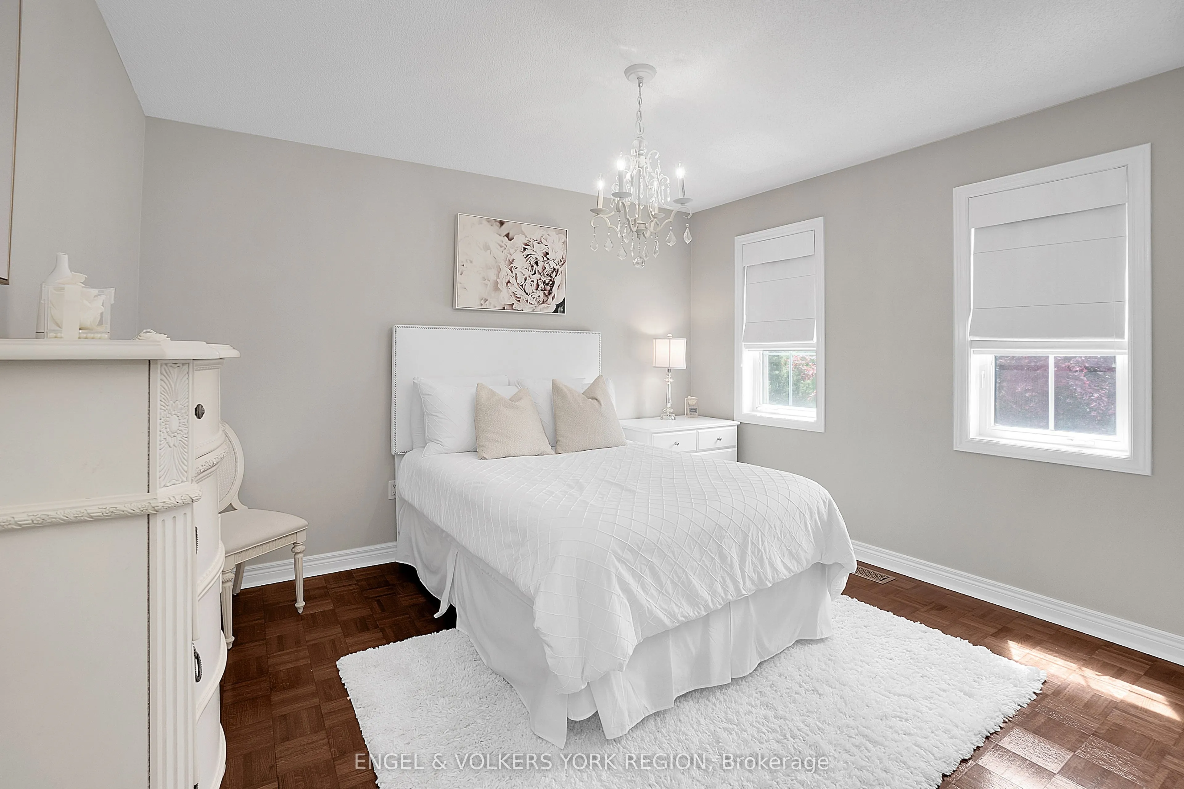 151 Glenside Drive