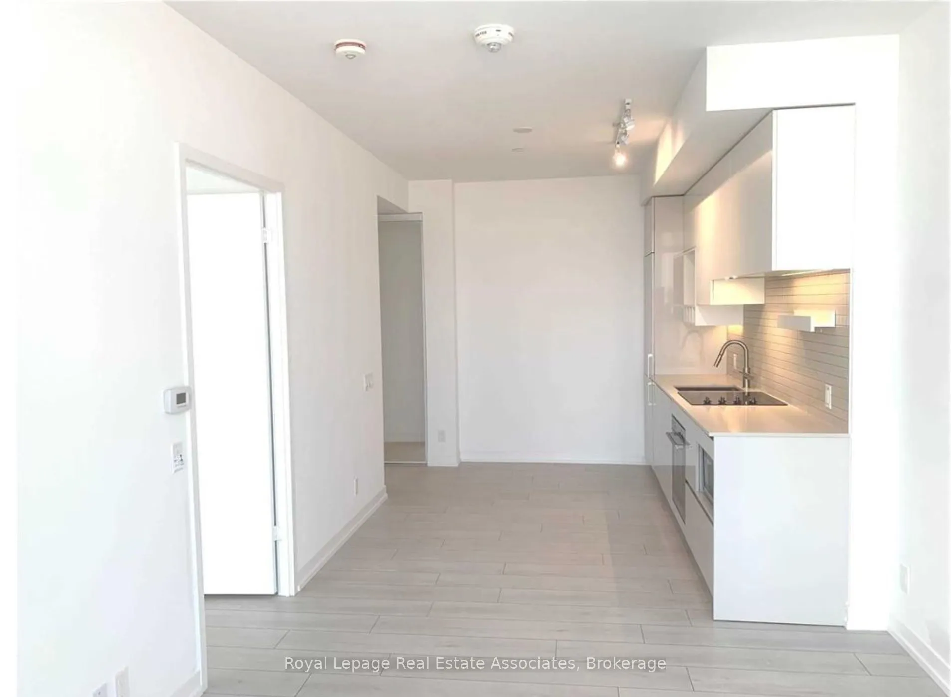 5 Buttermill Avenue, #2311