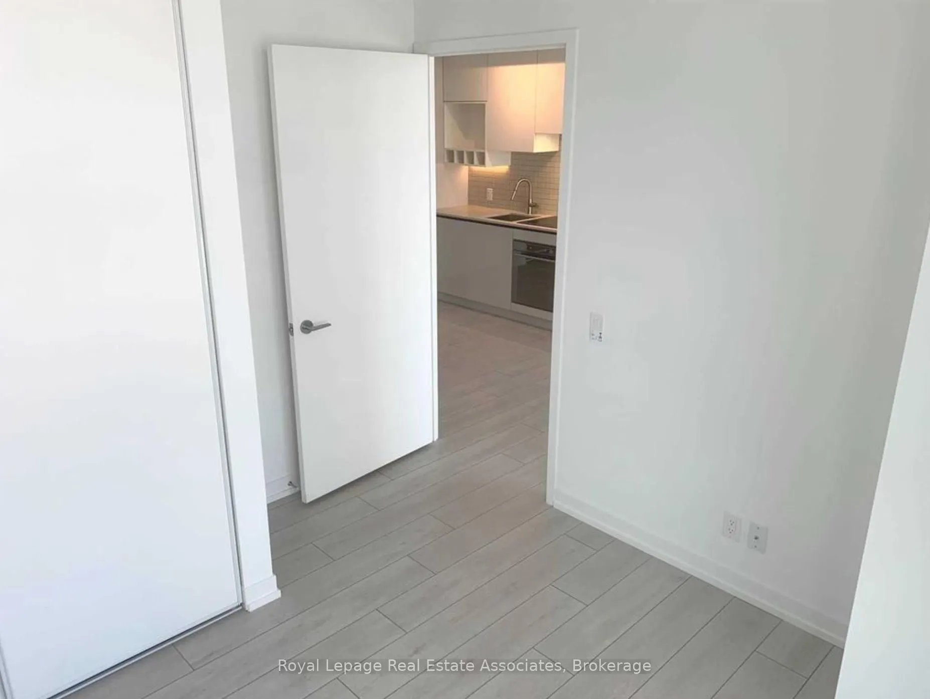 5 Buttermill Avenue, #2311