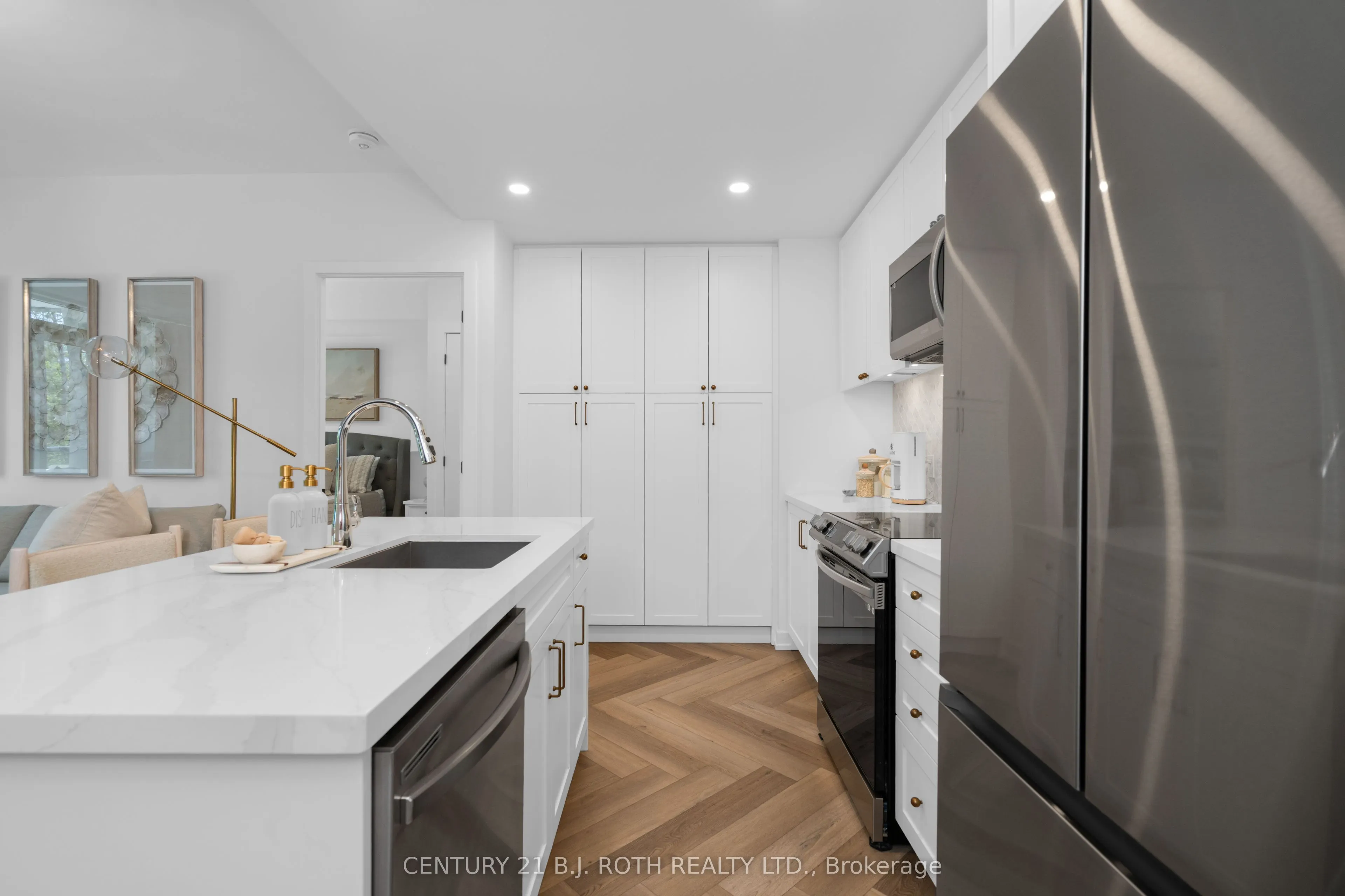 415 Sea Ray Avenue, #247