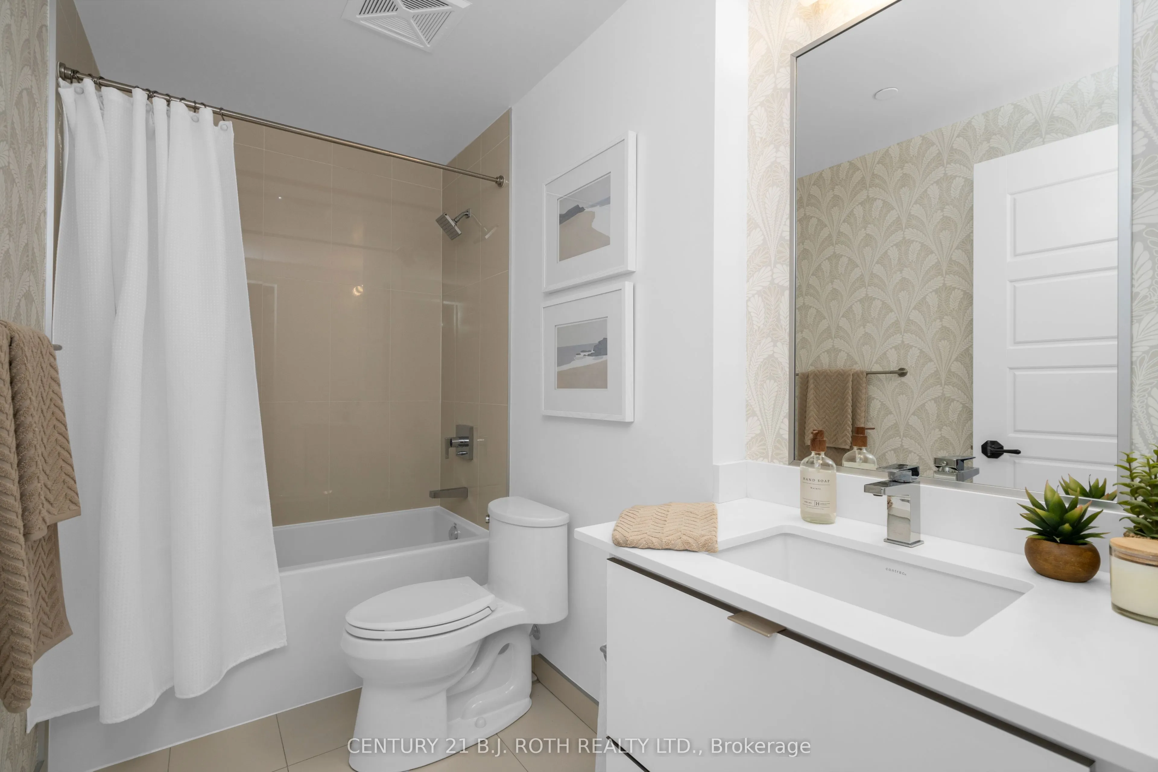 415 Sea Ray Avenue, #247