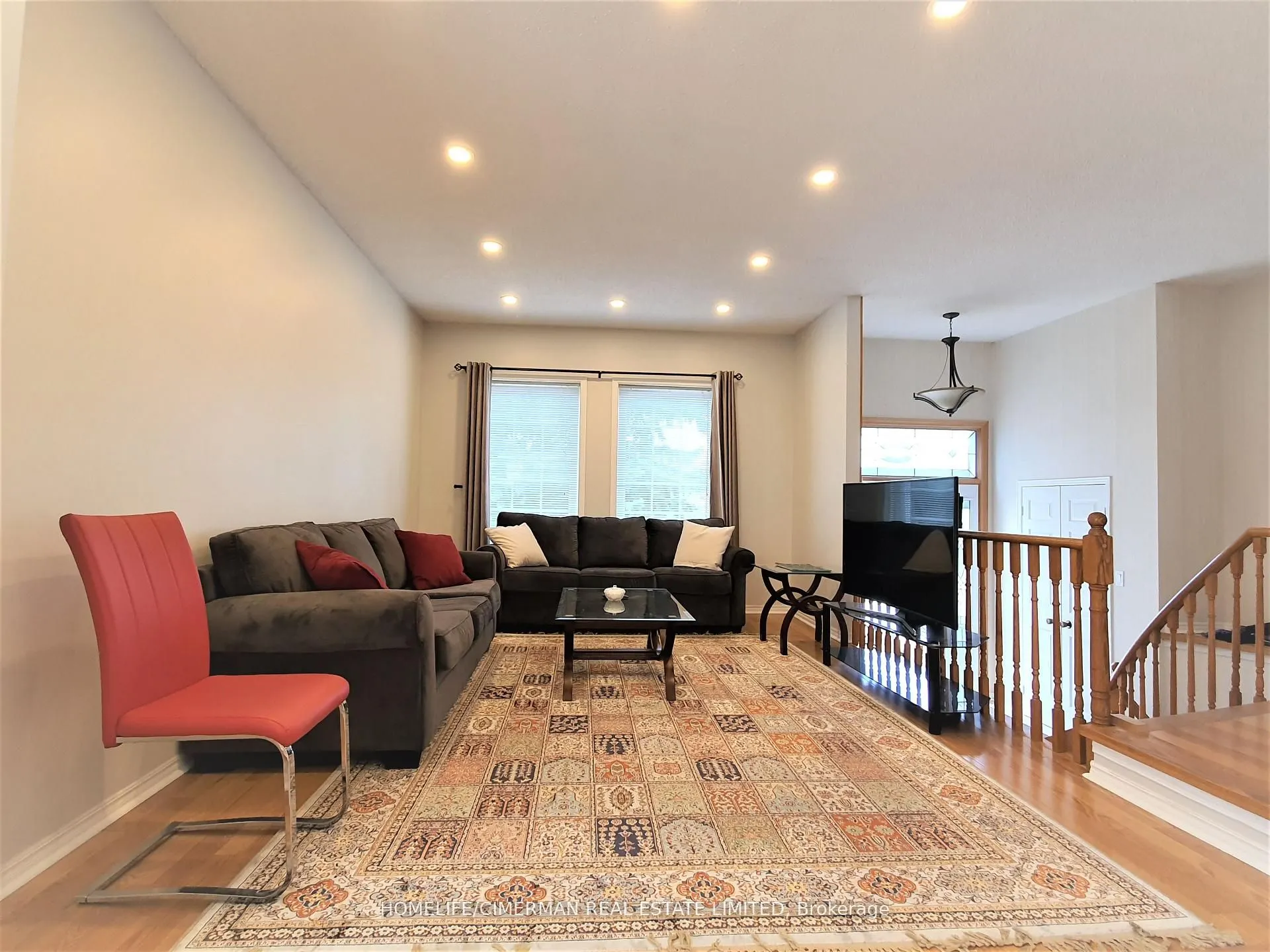312 Harewood Boulevard, #UPPER