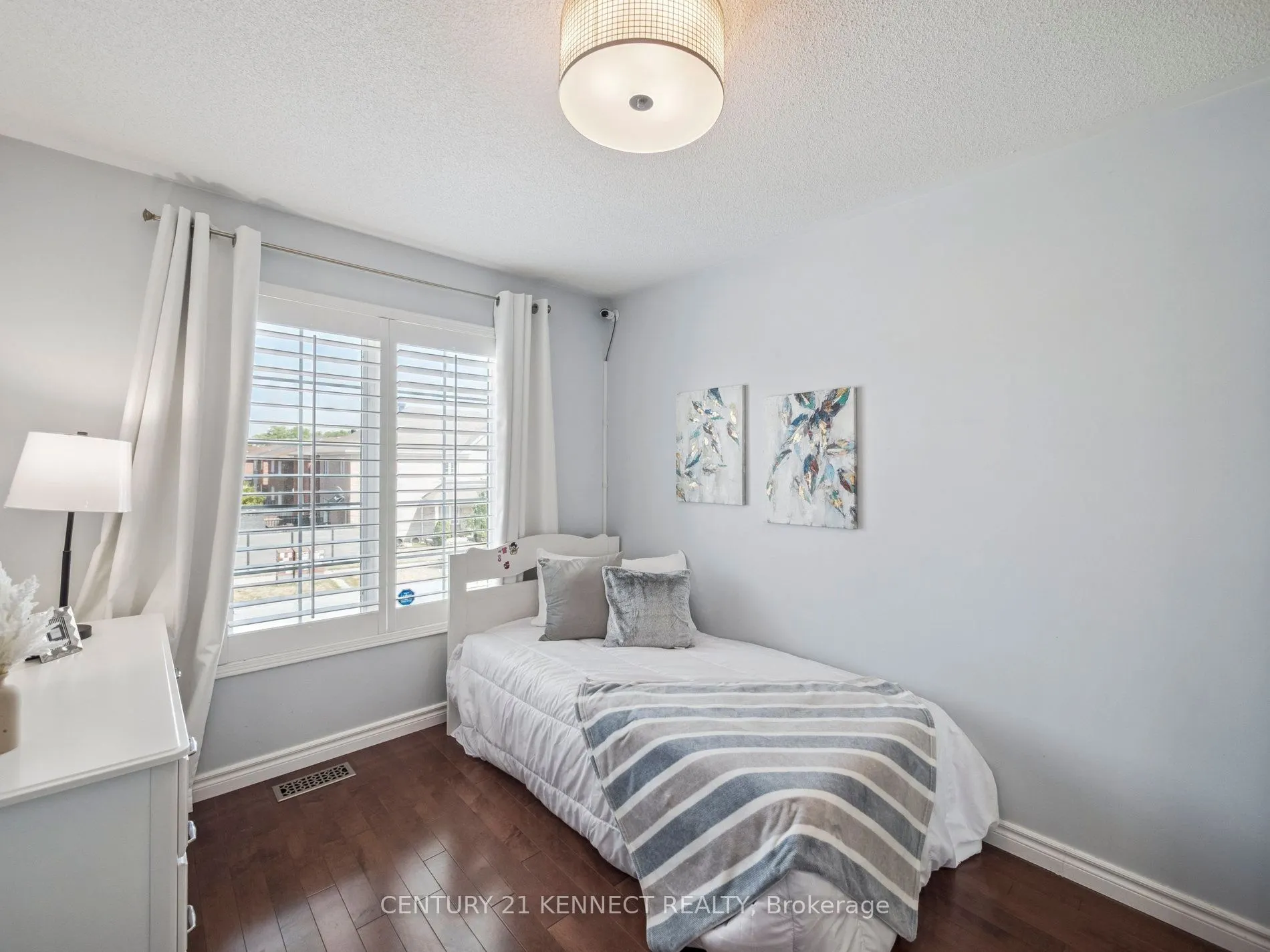 69 Silver Stream Avenue