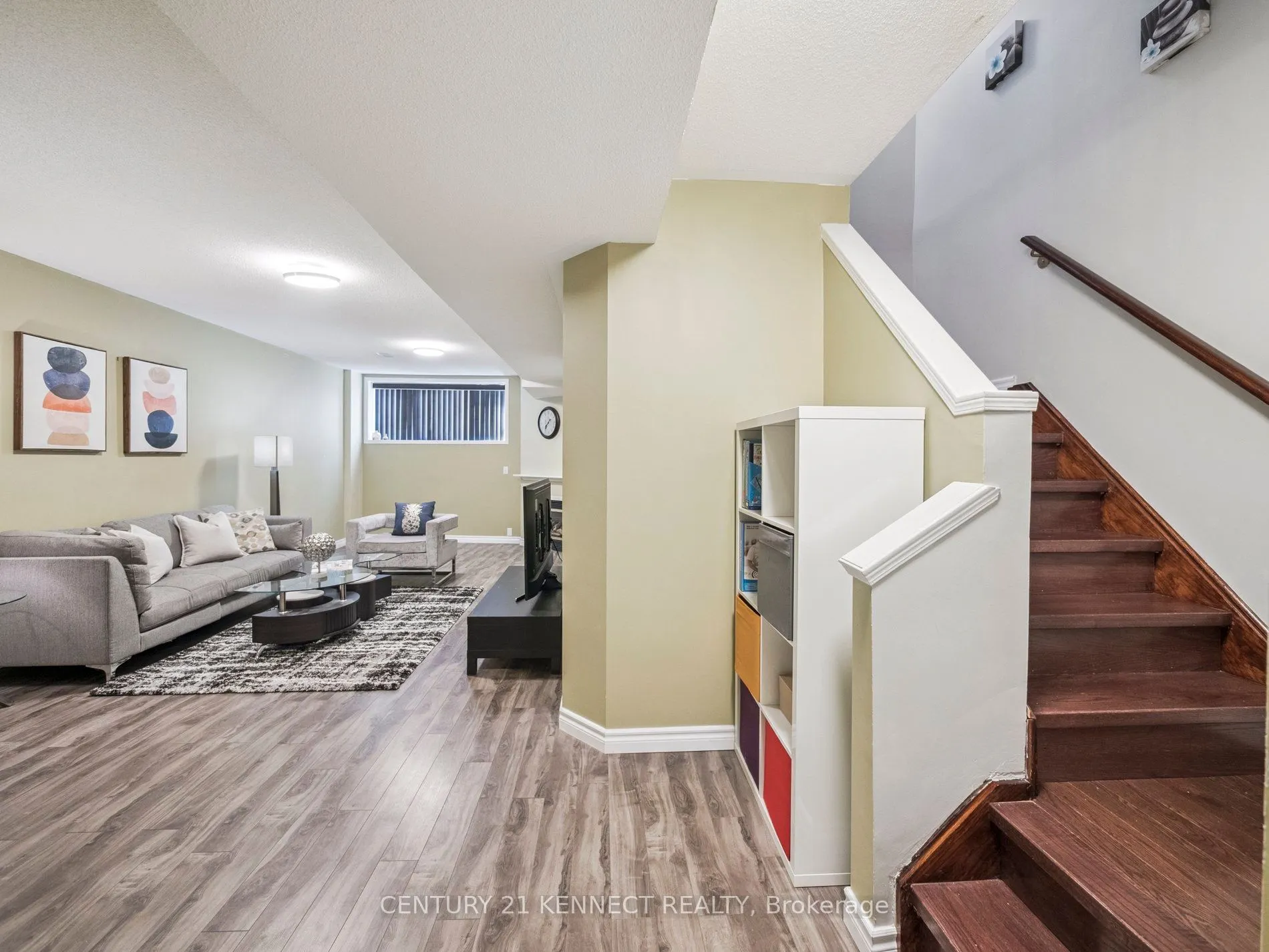 69 Silver Stream Avenue