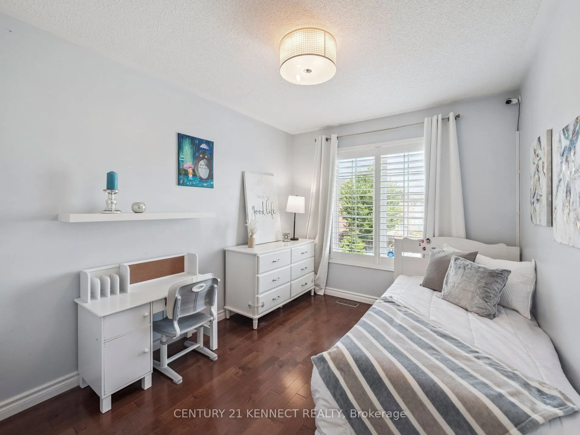 69 Silver Stream Avenue