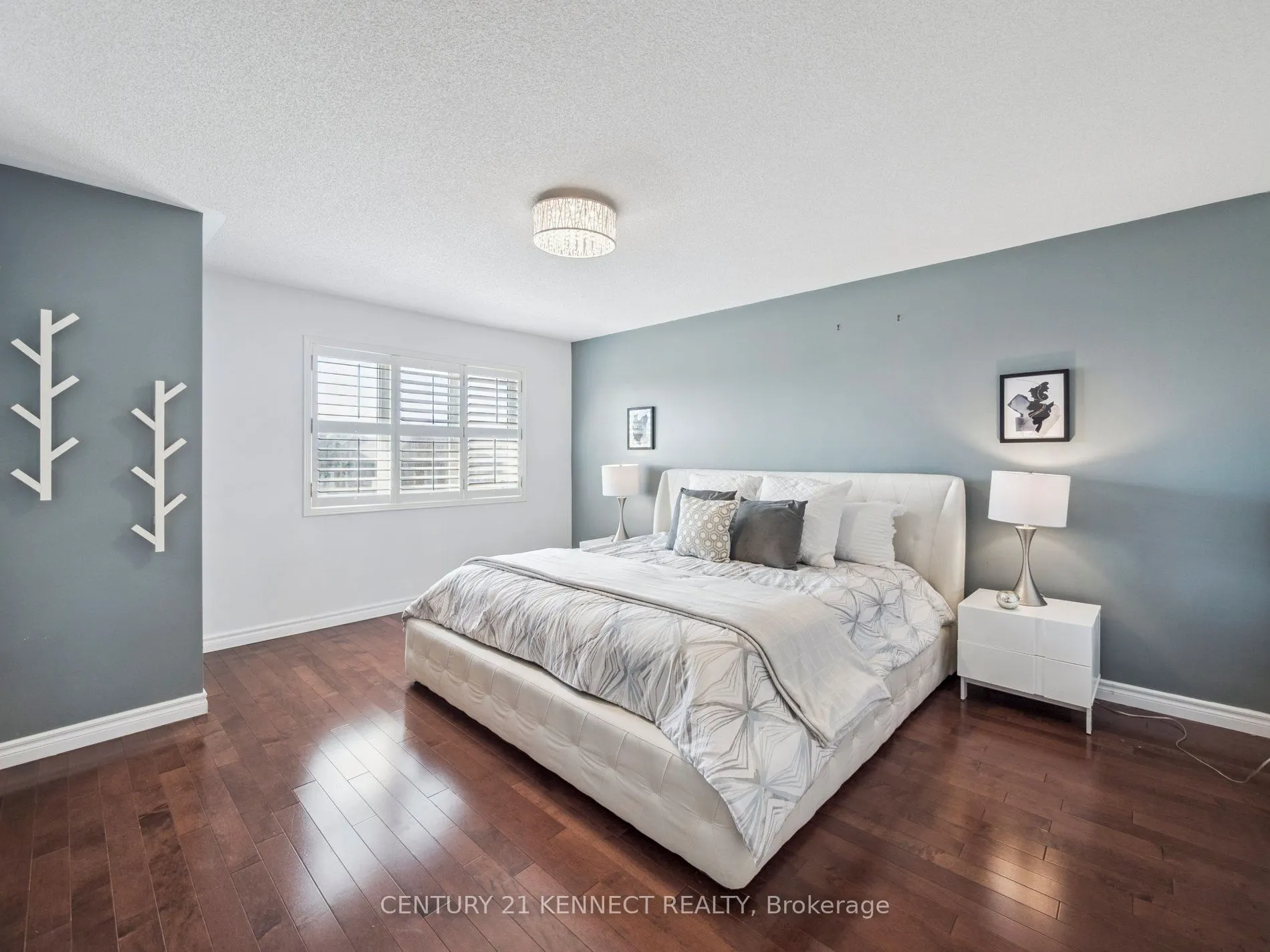 69 Silver Stream Avenue