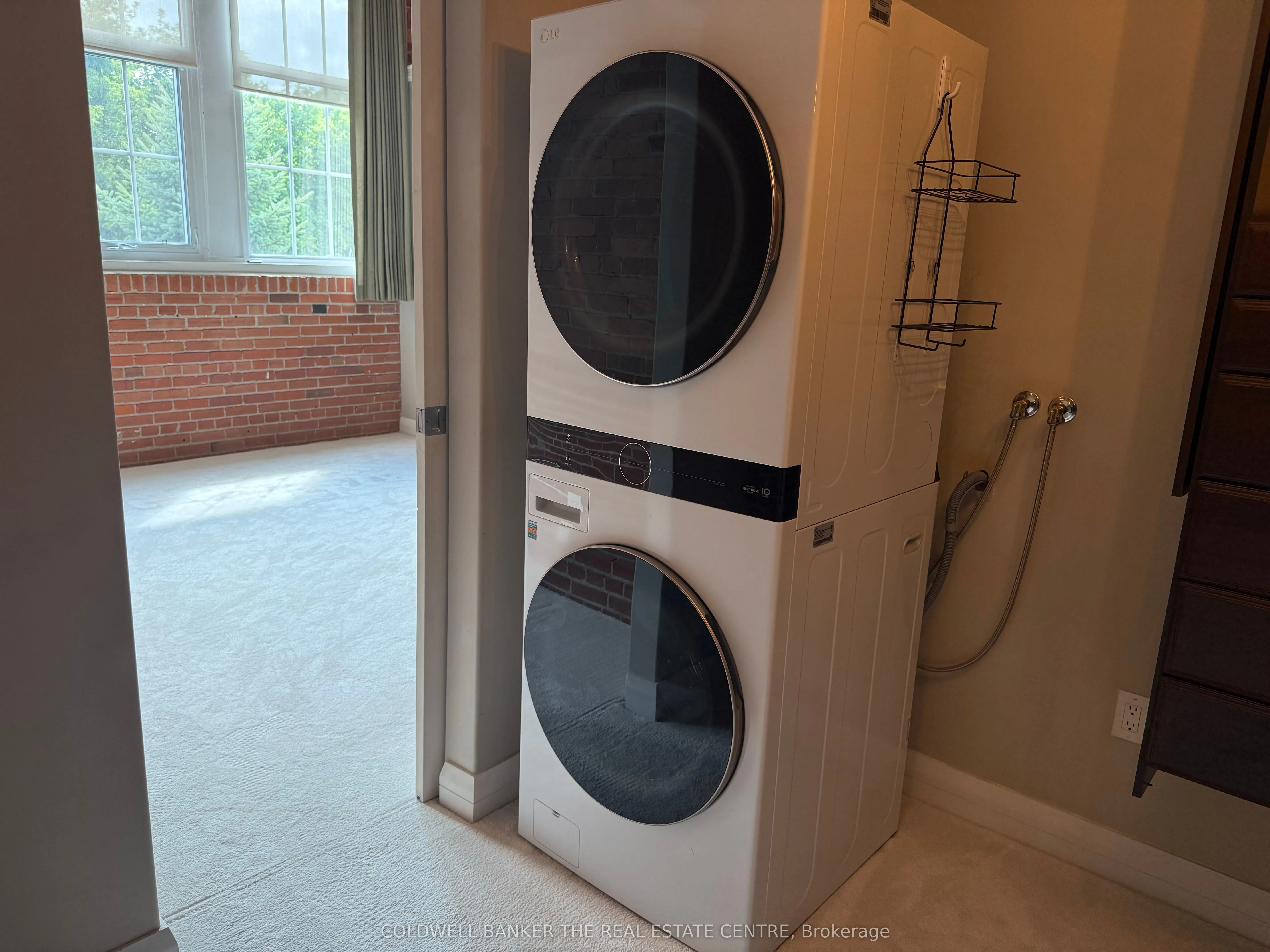 543 Timothy Street, #301