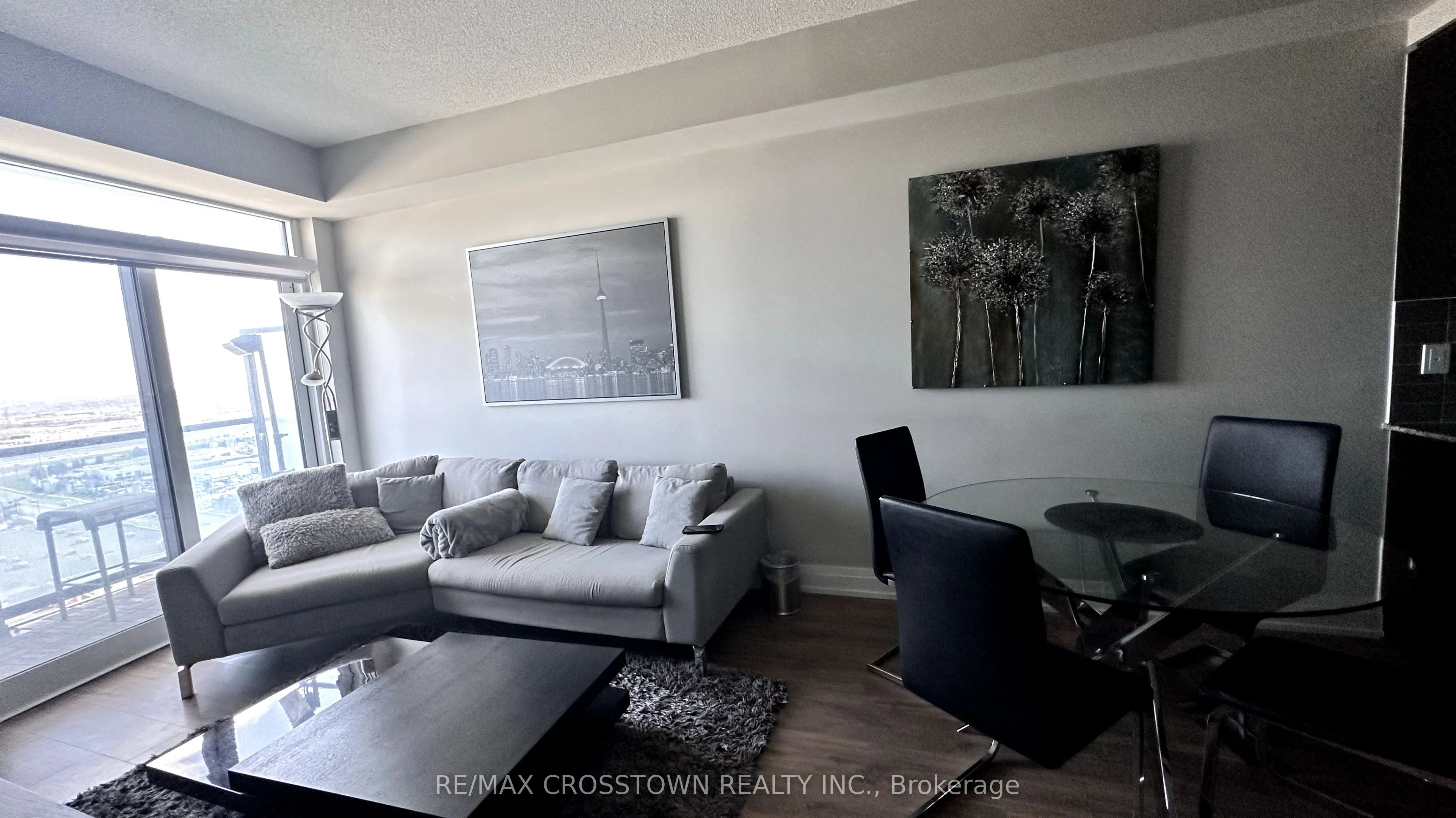 3600 Highway 7, #2209