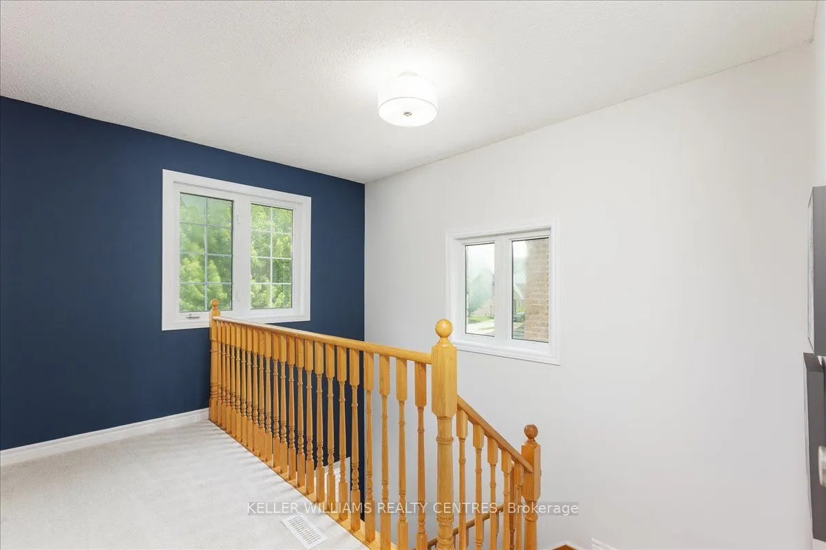 3 Laurelbank Crescent