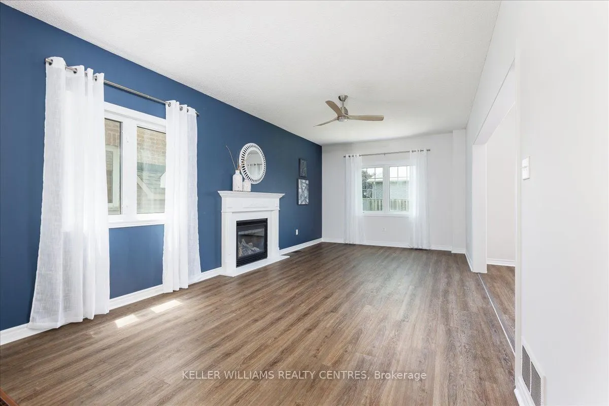 3 Laurelbank Crescent