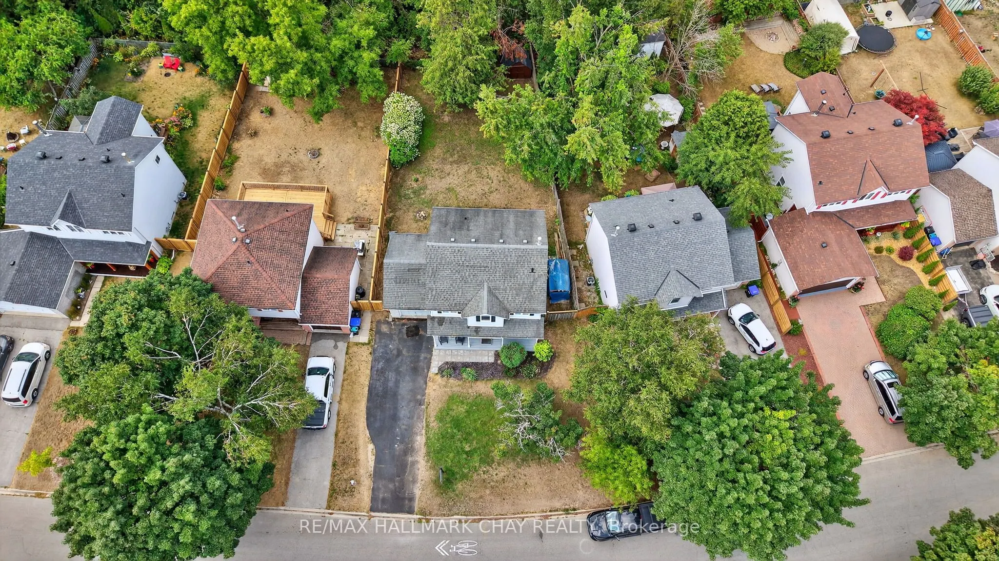 992 Anna Maria Avenue