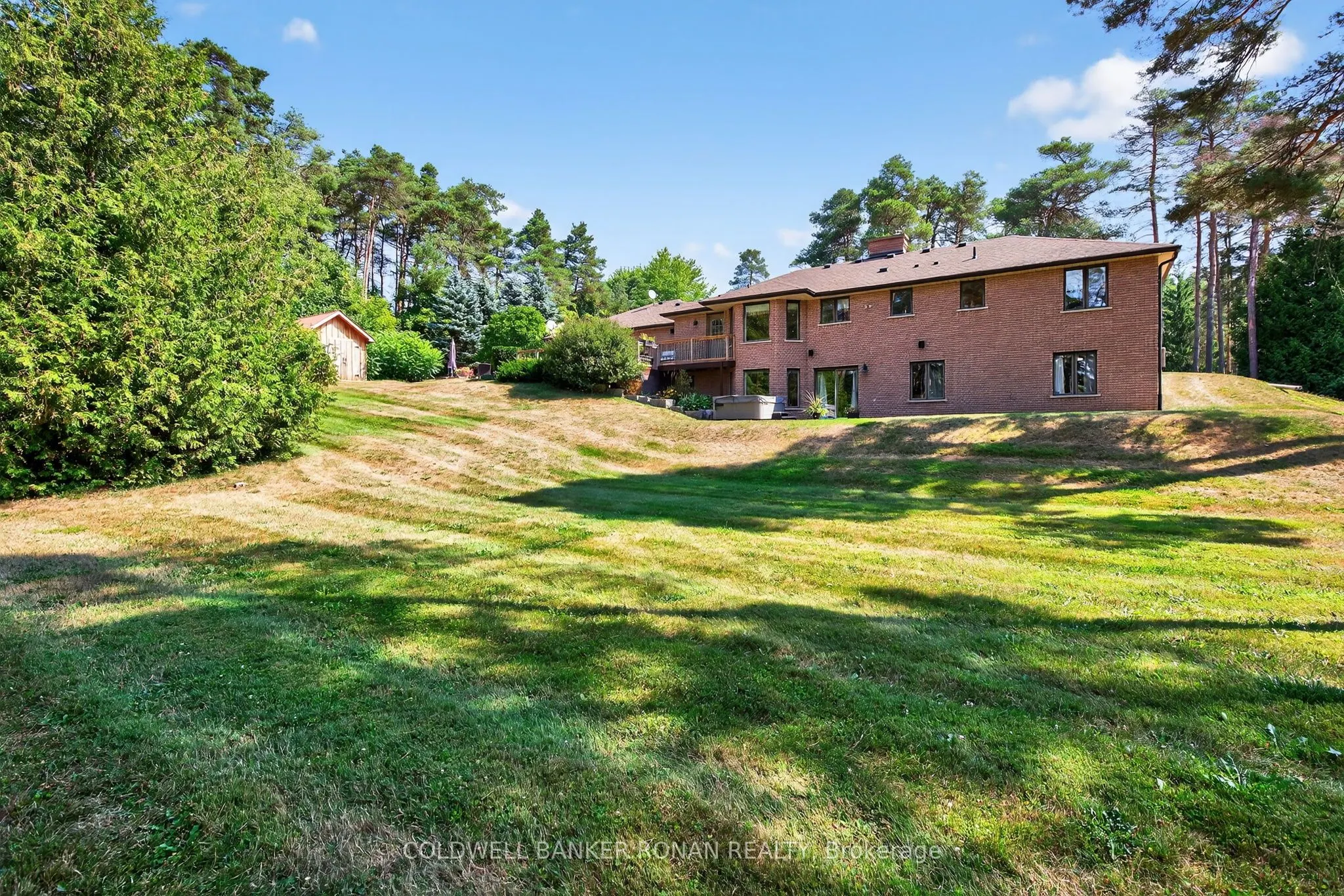 6 Pyne Hills Court