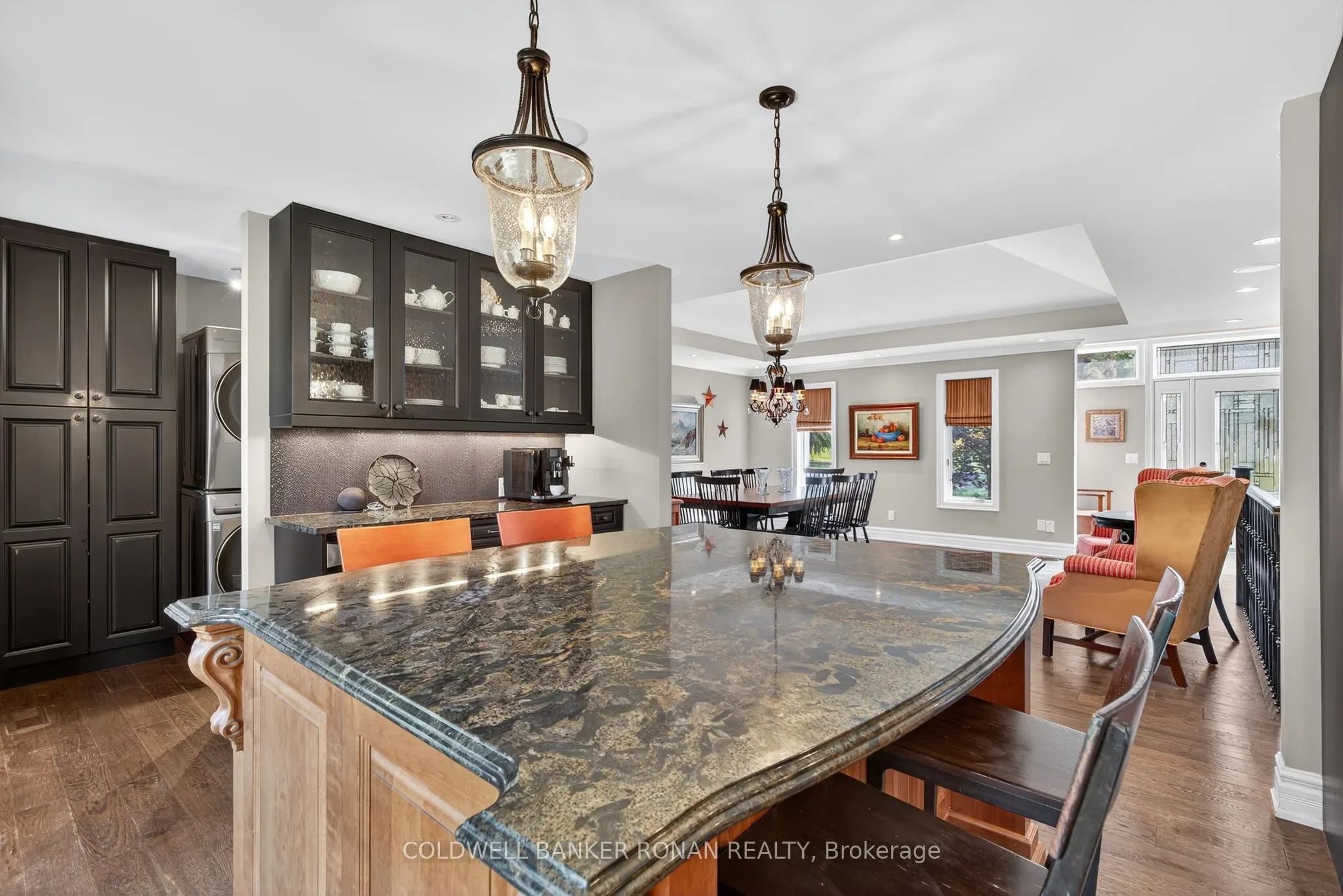6 Pyne Hills Court