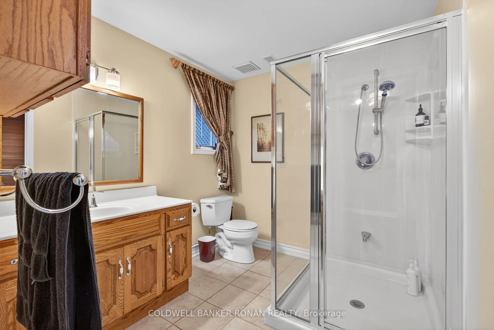 6 Pyne Hills Court