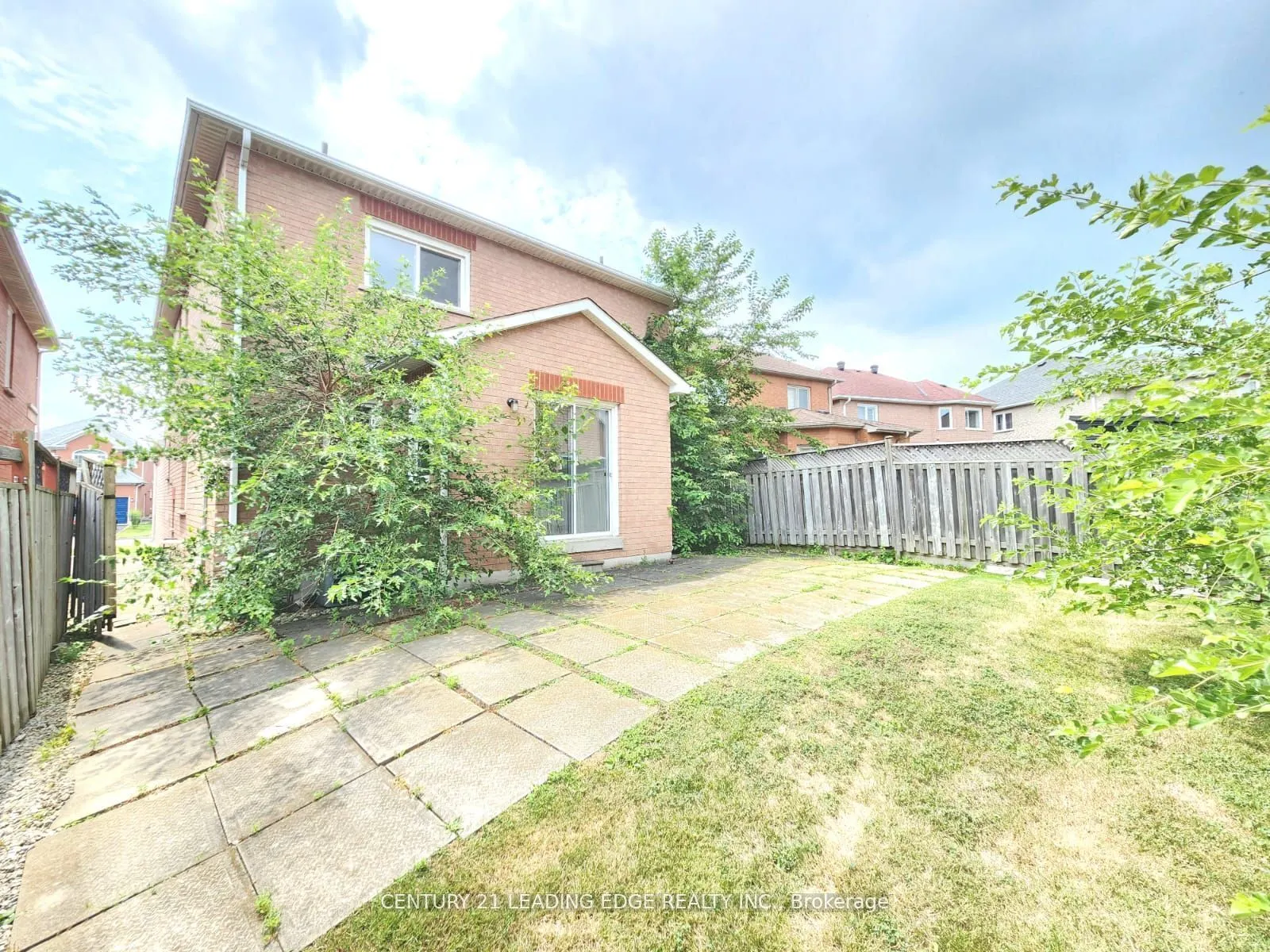 86 Quince Crescent