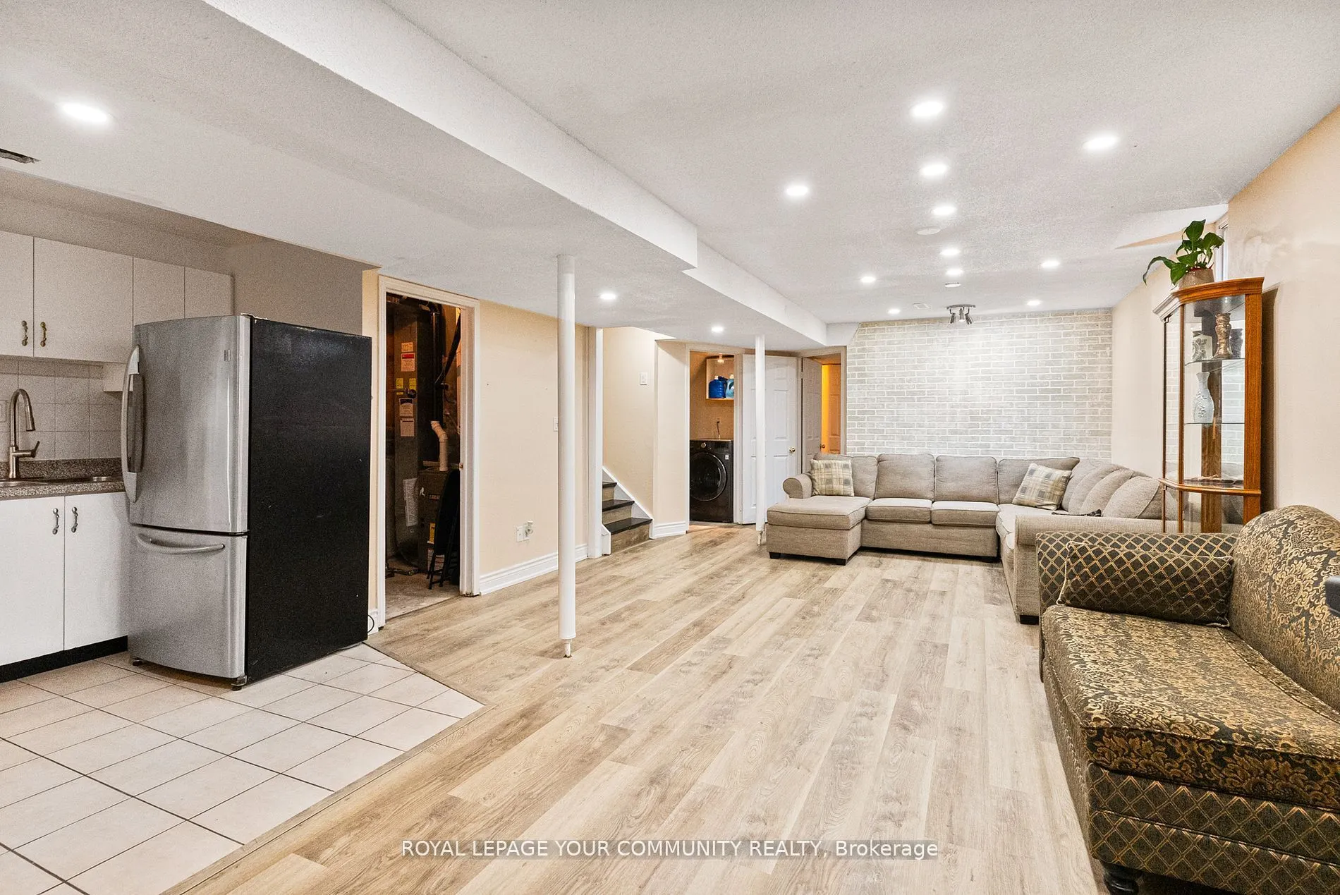 36 Umbria Crescent, #Bsmt
