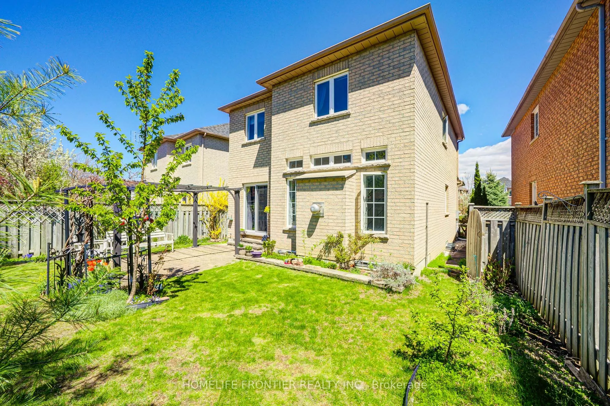 190 Forestwood Street