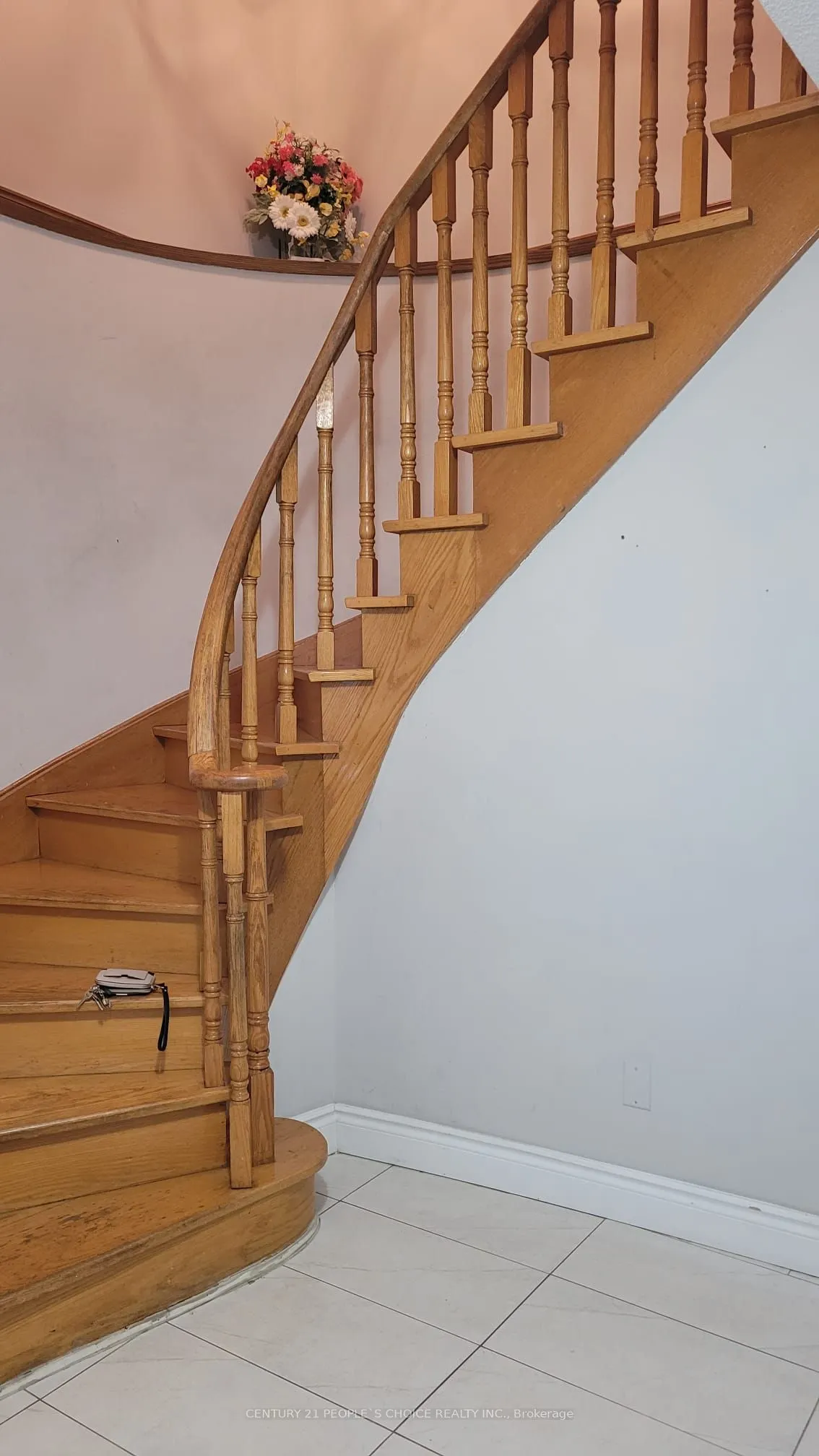 2 Agincourt Road, #Main